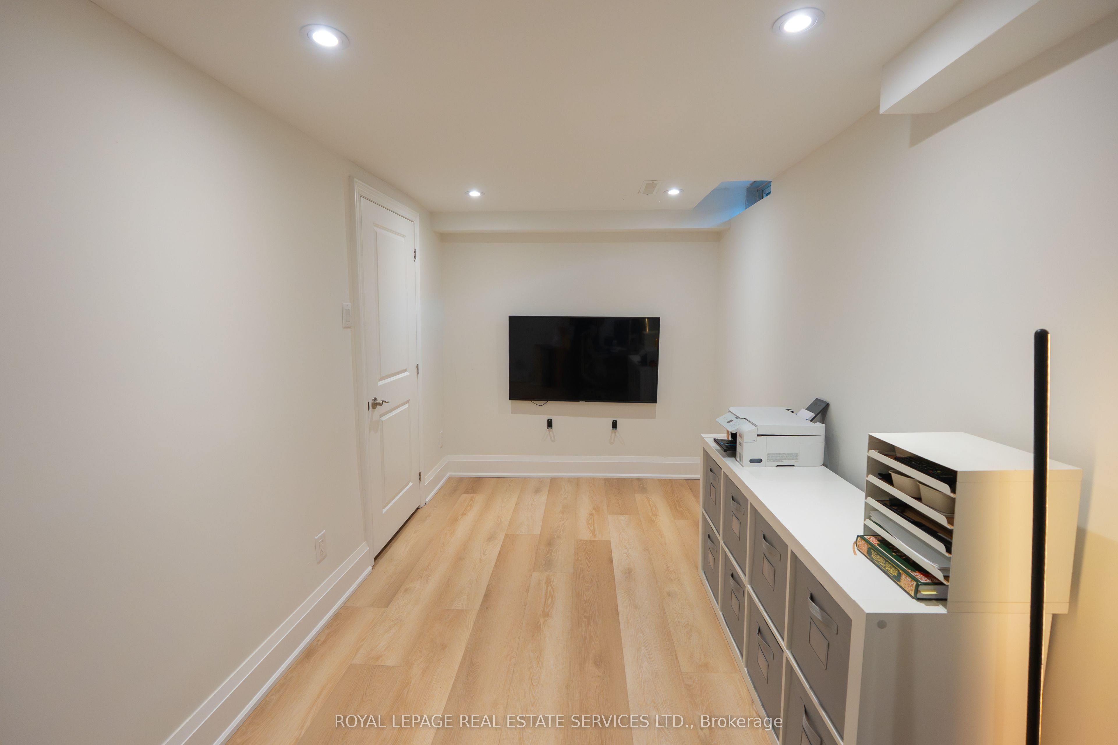 30 Heslop Road 36 Property Photo 14