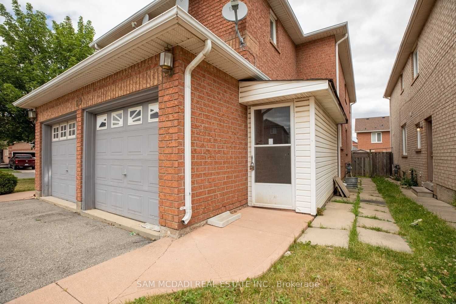 19 Sterritt Drive Property Photo 3