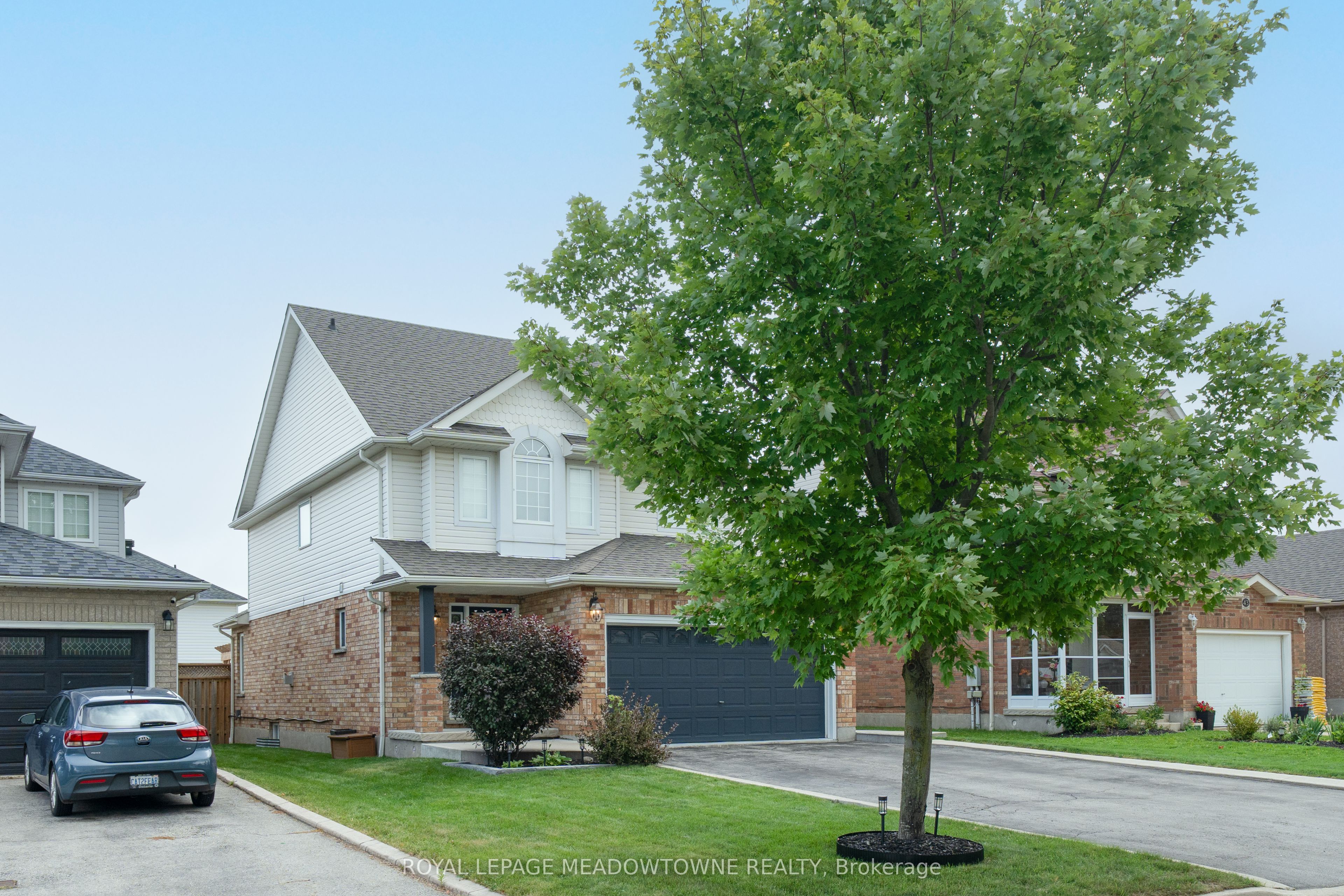 41 Beardmore Crescent Property Photo 2