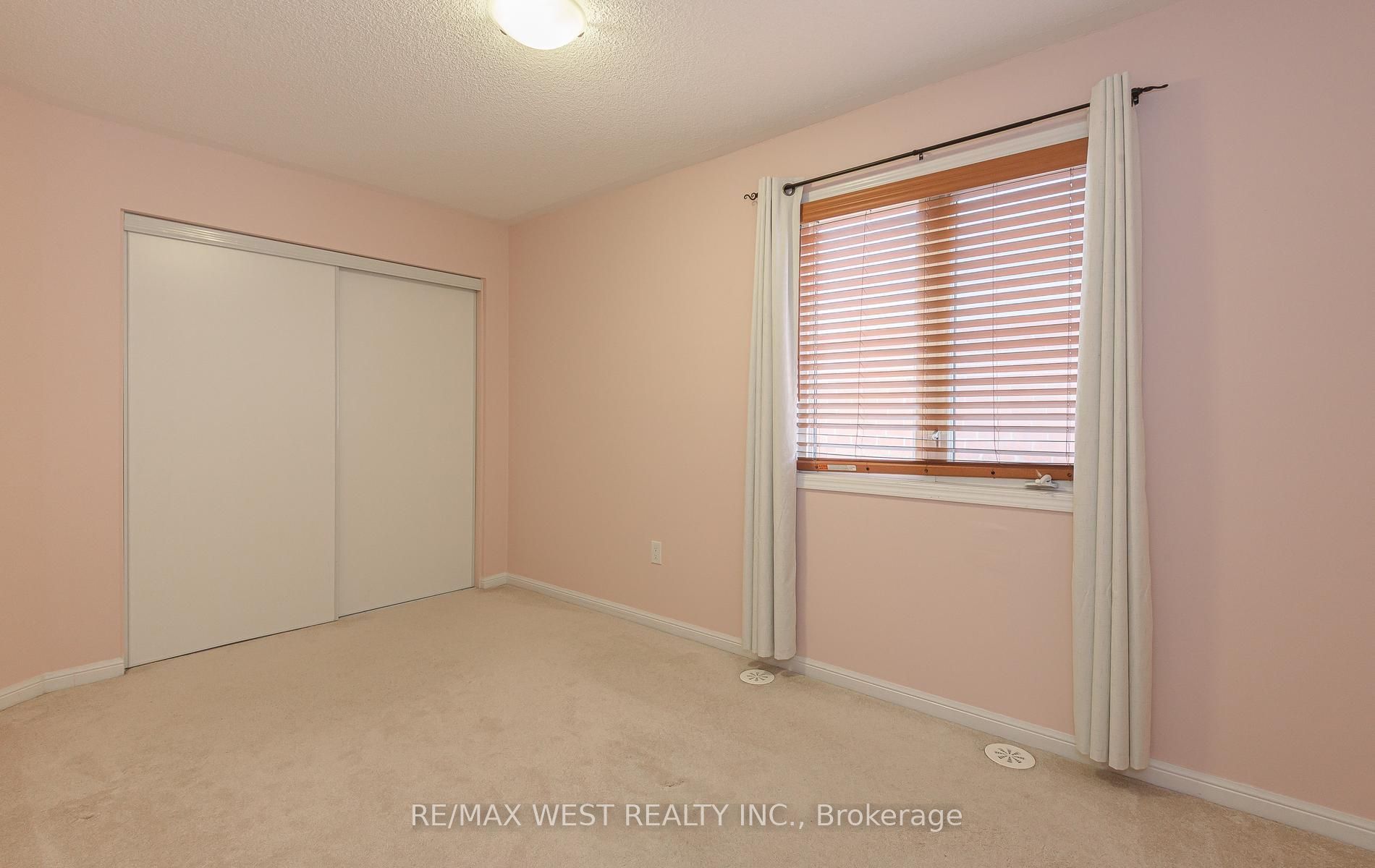 95 Mccleave Crescent Property Photo 40