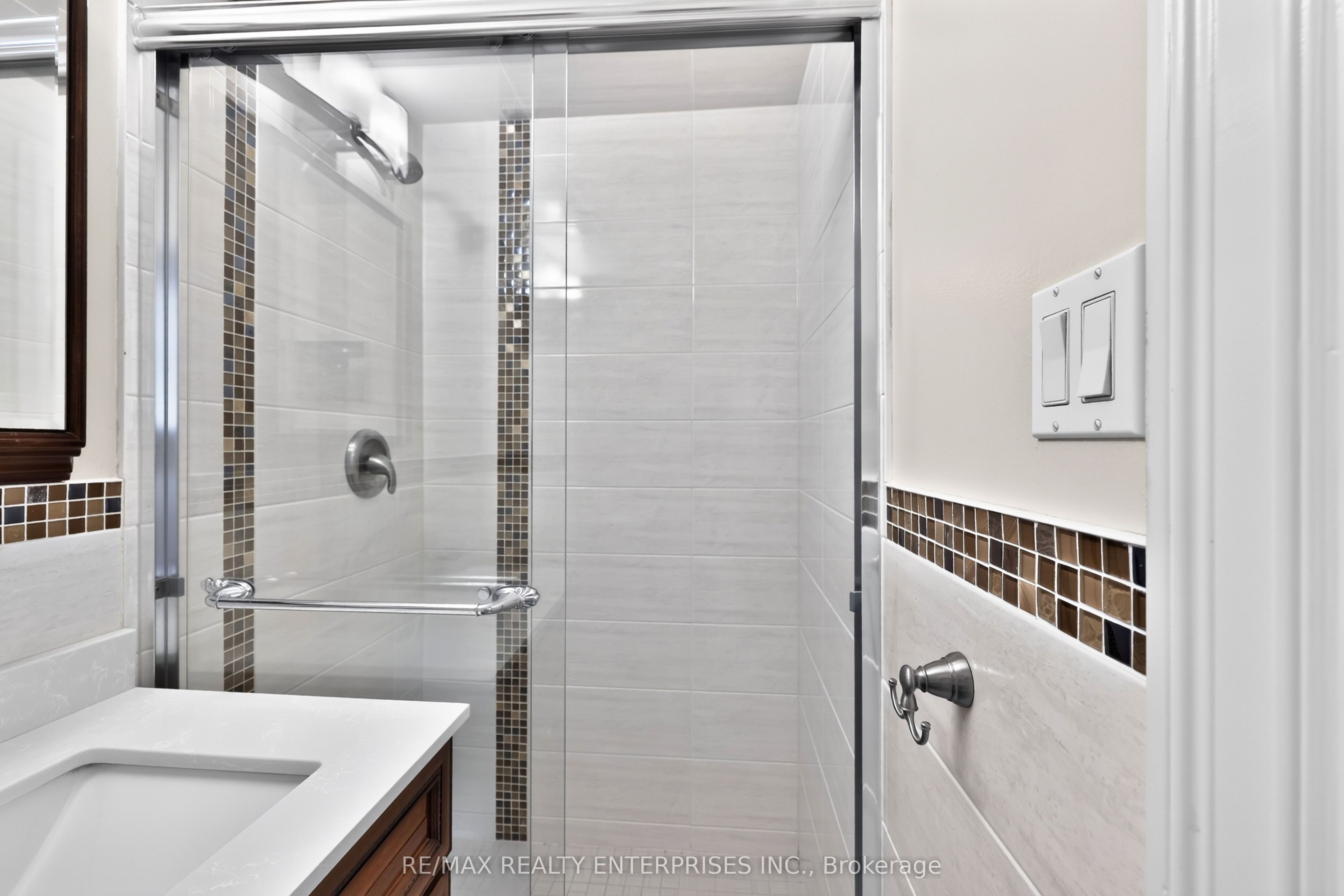 1873 Briarcrook Crescent Property Photo 21