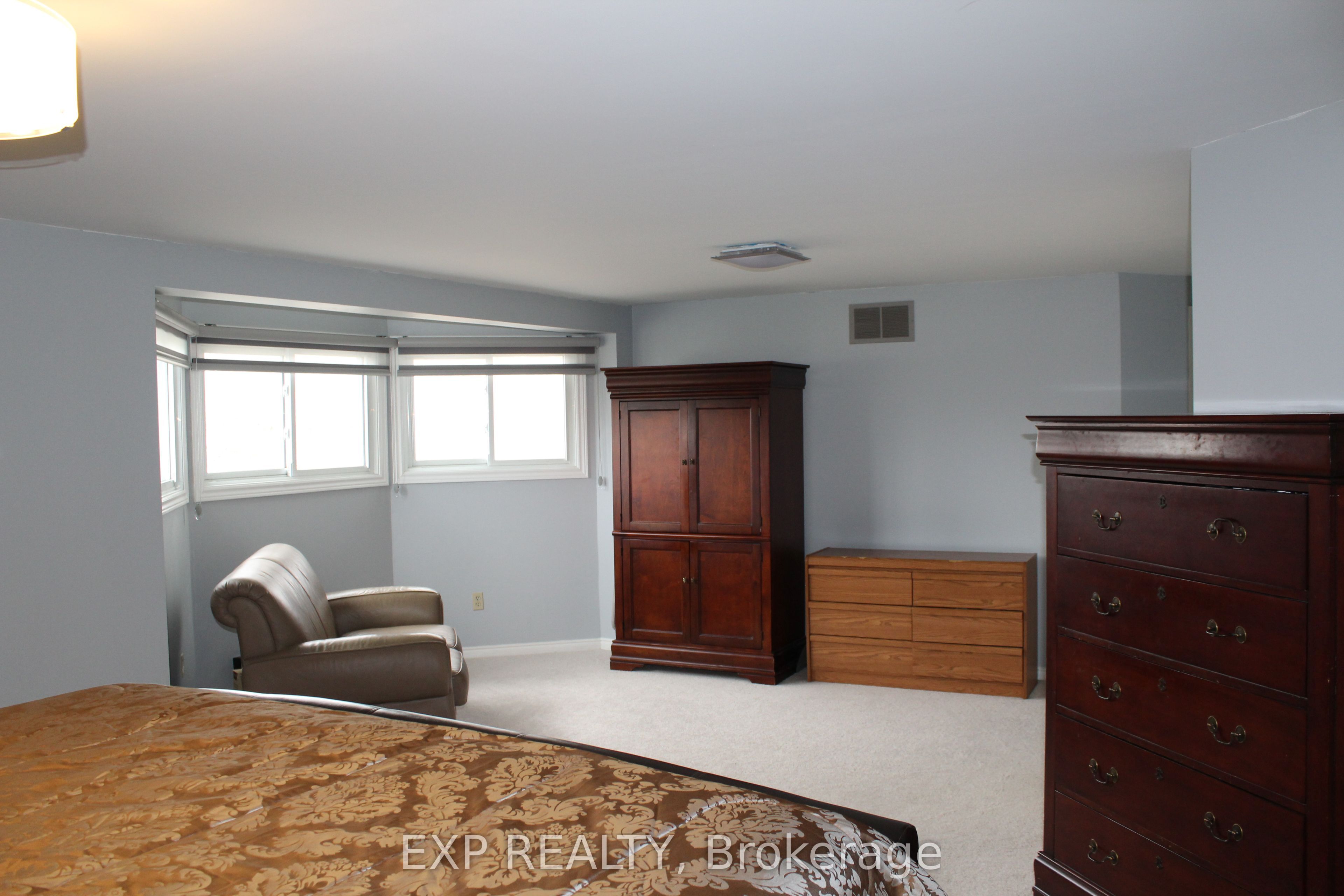 48 Howell Street Property Photo 19