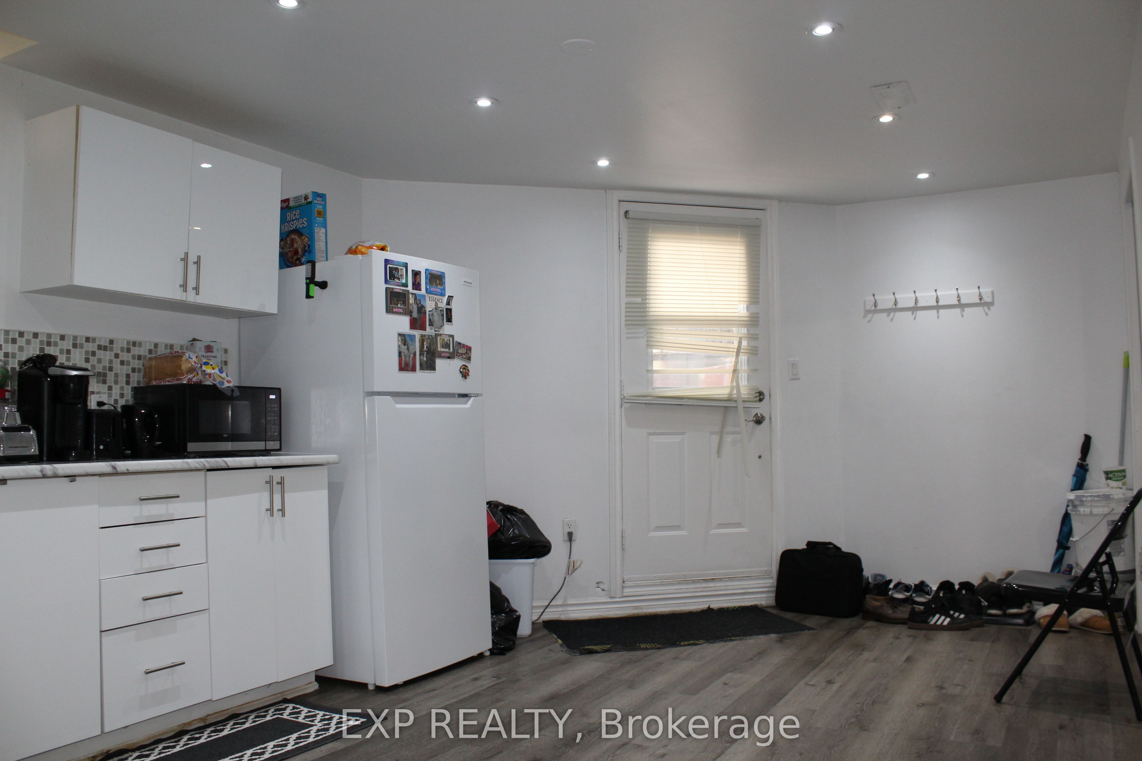 48 Howell Street Property Photo 31