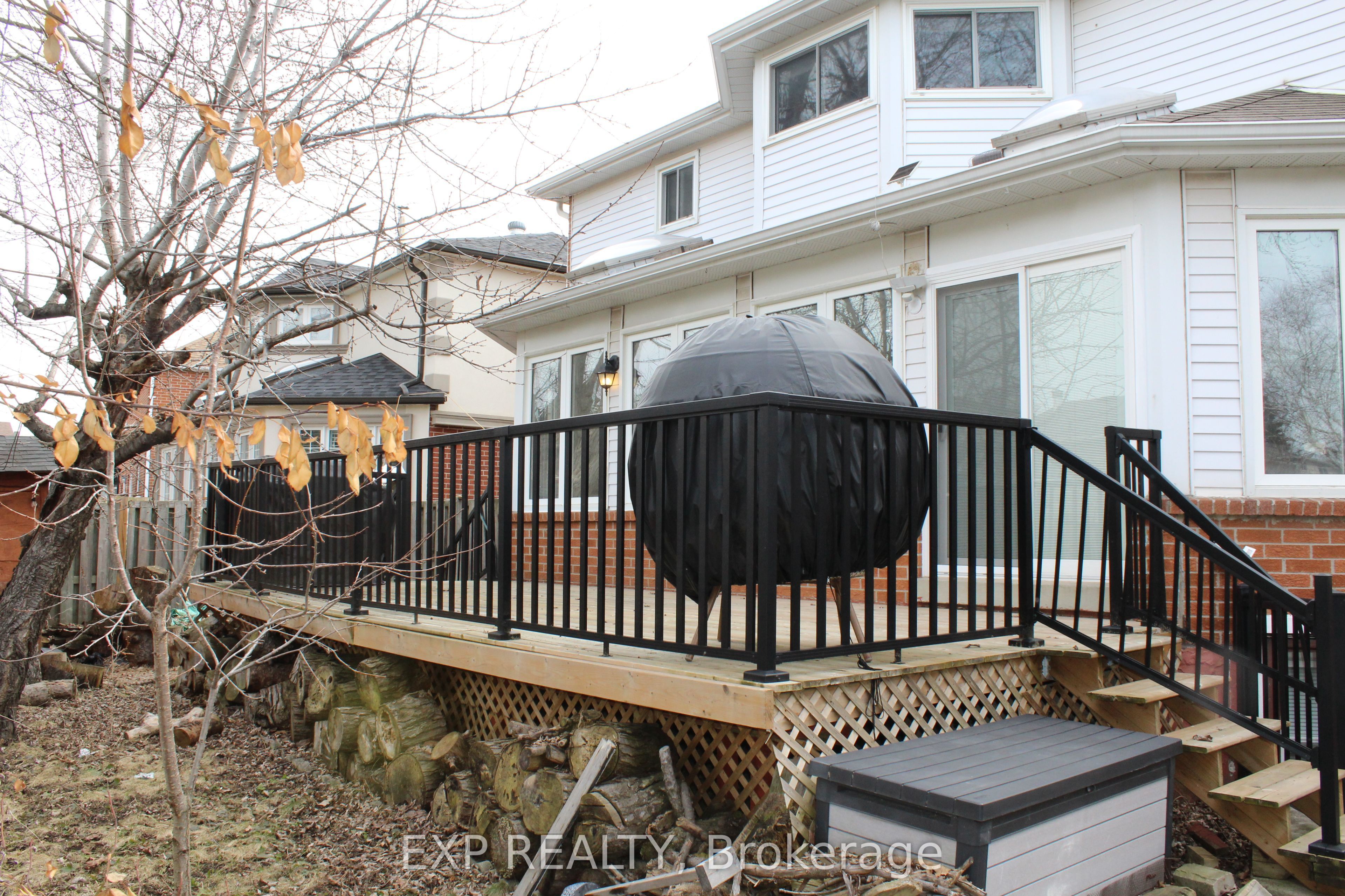 48 Howell Street Property Photo 41
