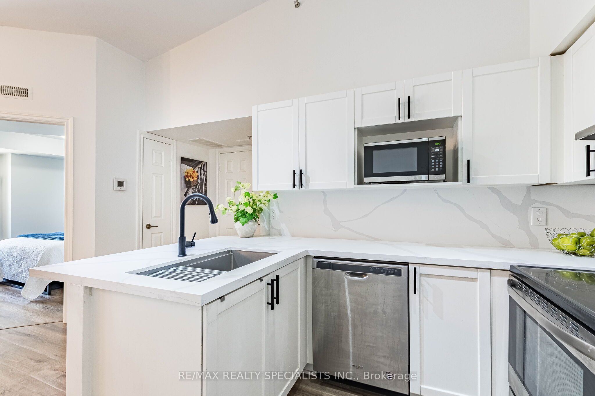 1480 Bishops Gate 406 Property Photo 17