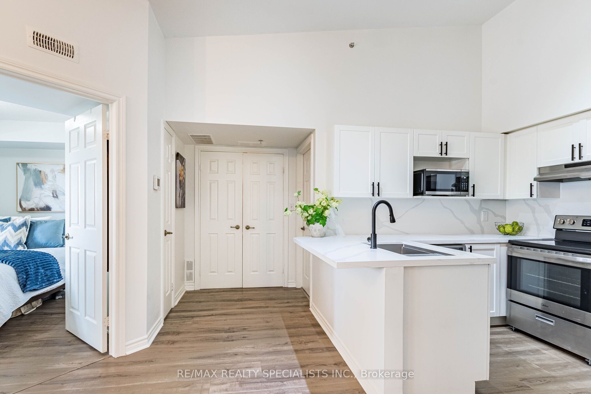 1480 Bishops Gate 406 Property Photo 21