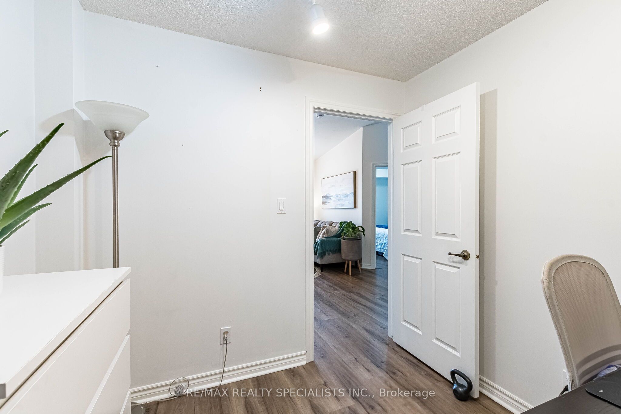 1480 Bishops Gate 406 Property Photo 28