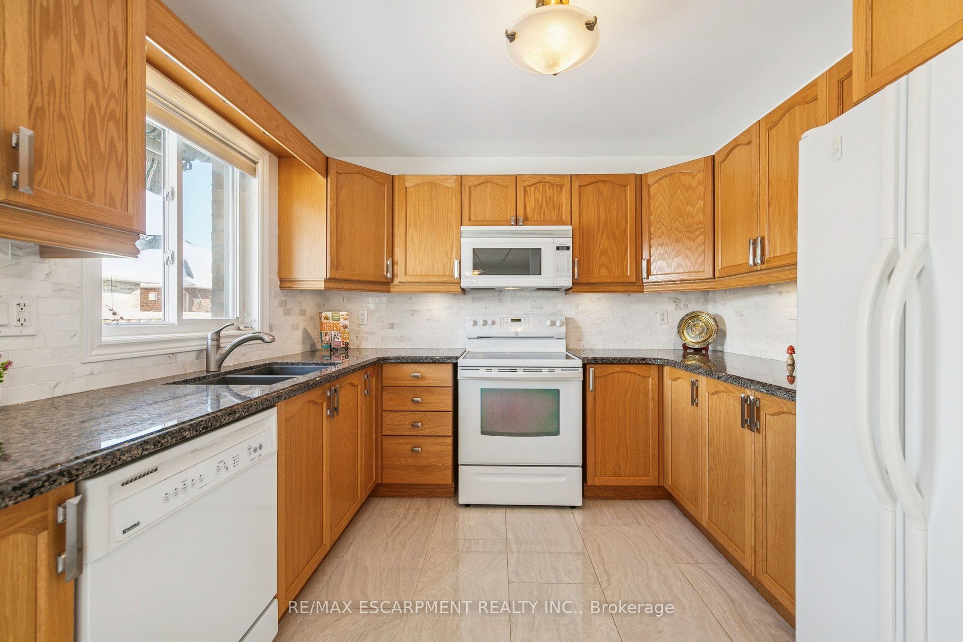 245 Centennial Forest Drive Property Photo 12