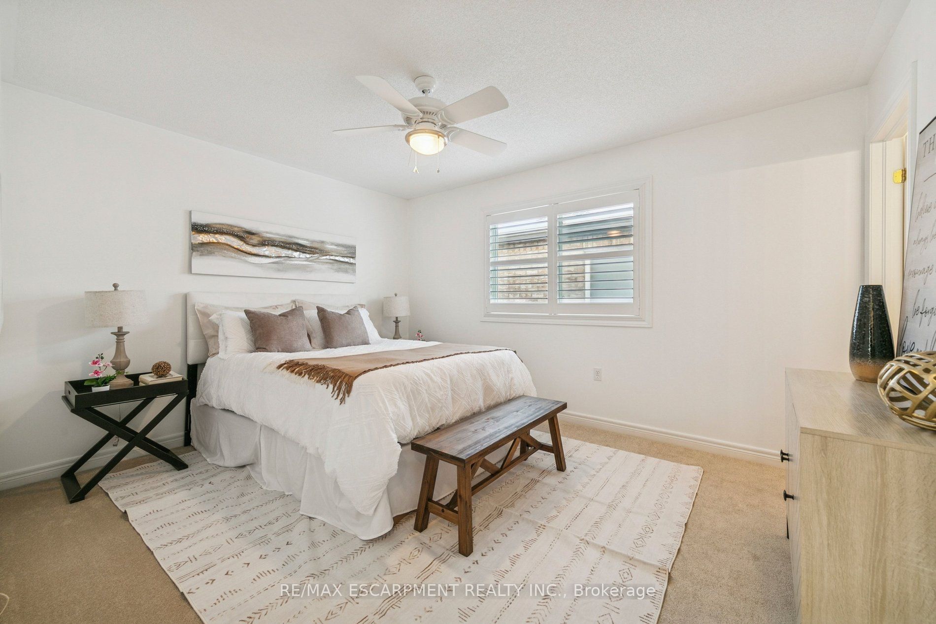 245 Centennial Forest Drive Property Photo 18