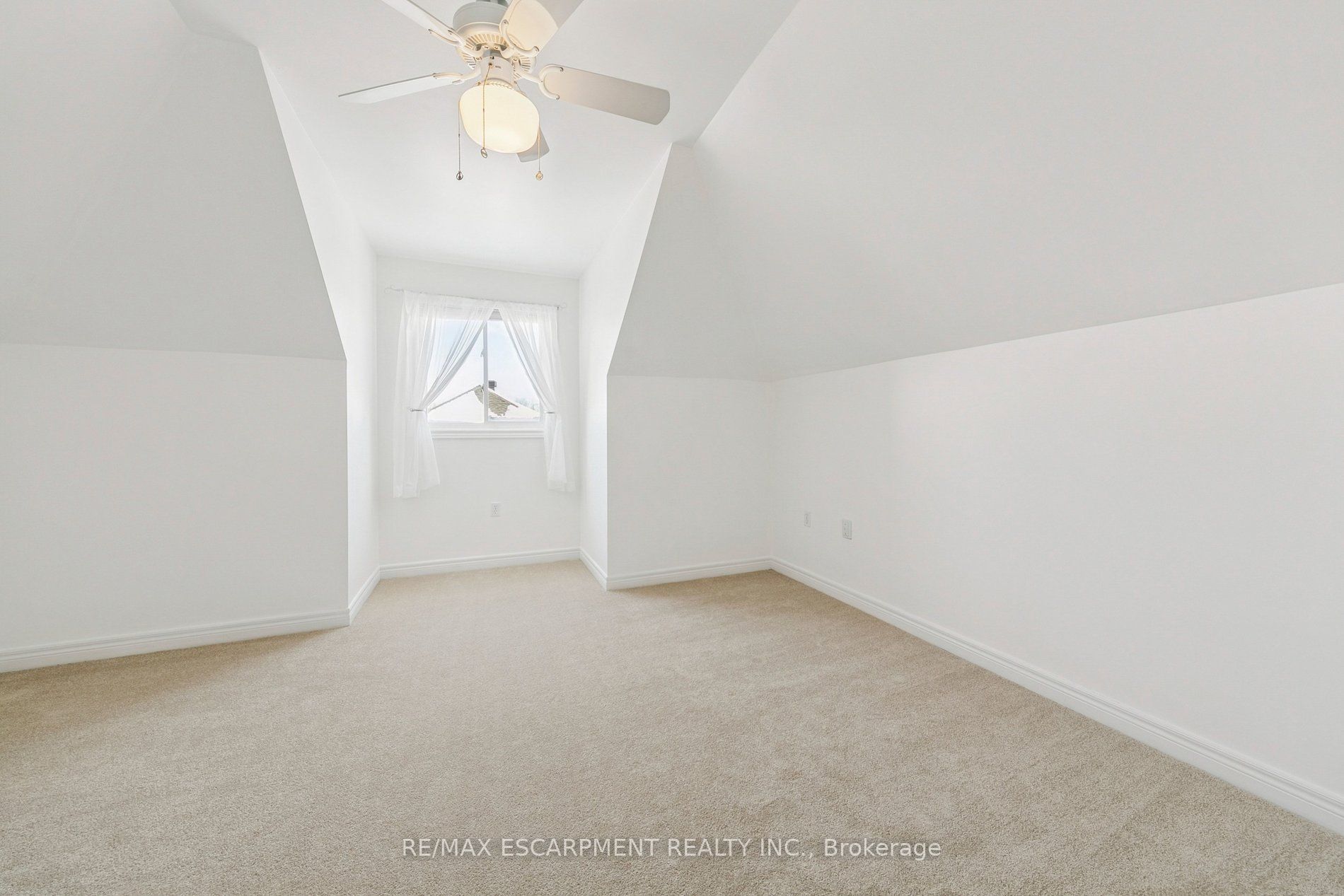 245 Centennial Forest Drive Property Photo 32