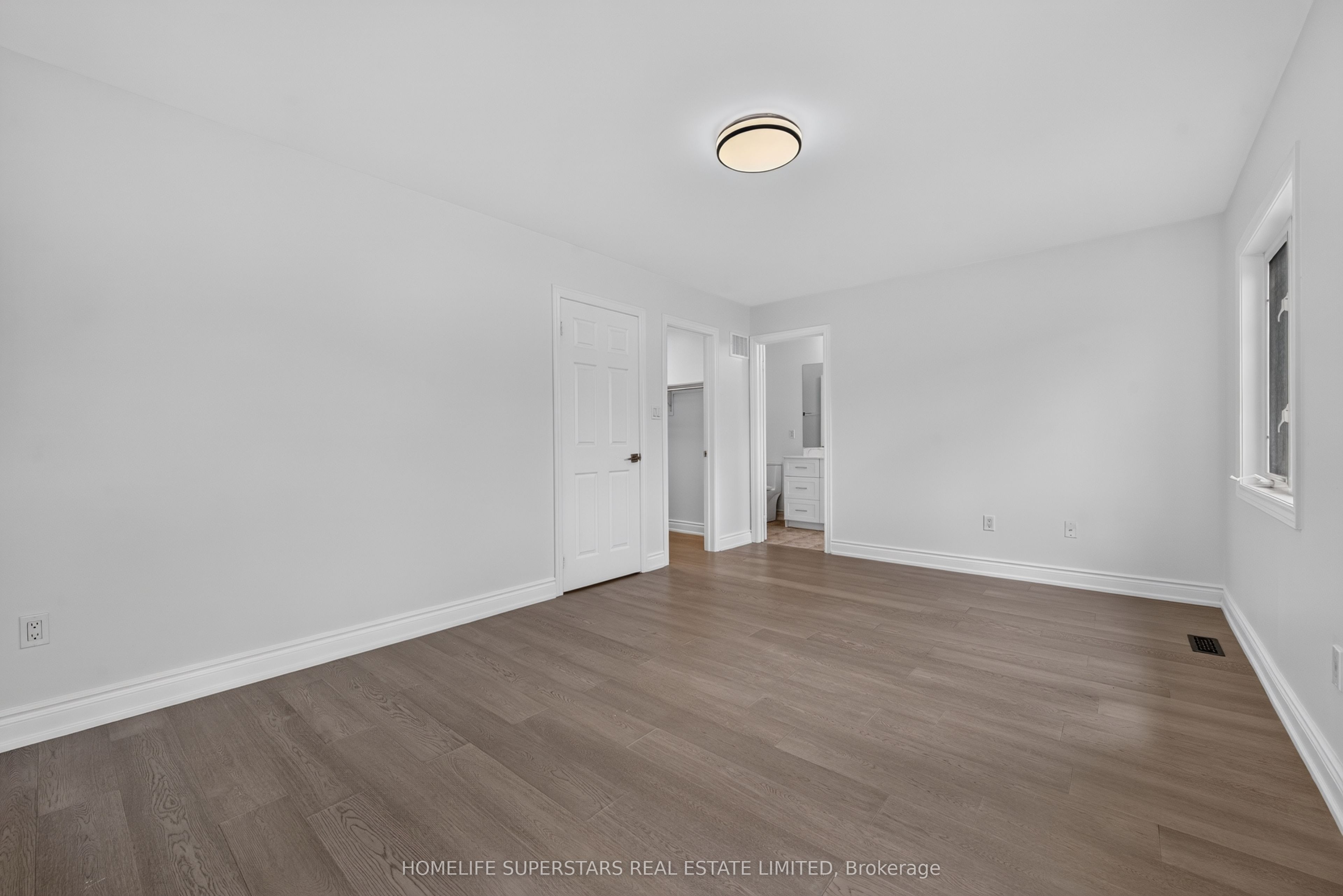 254 Giddings Crescent Property Photo 31