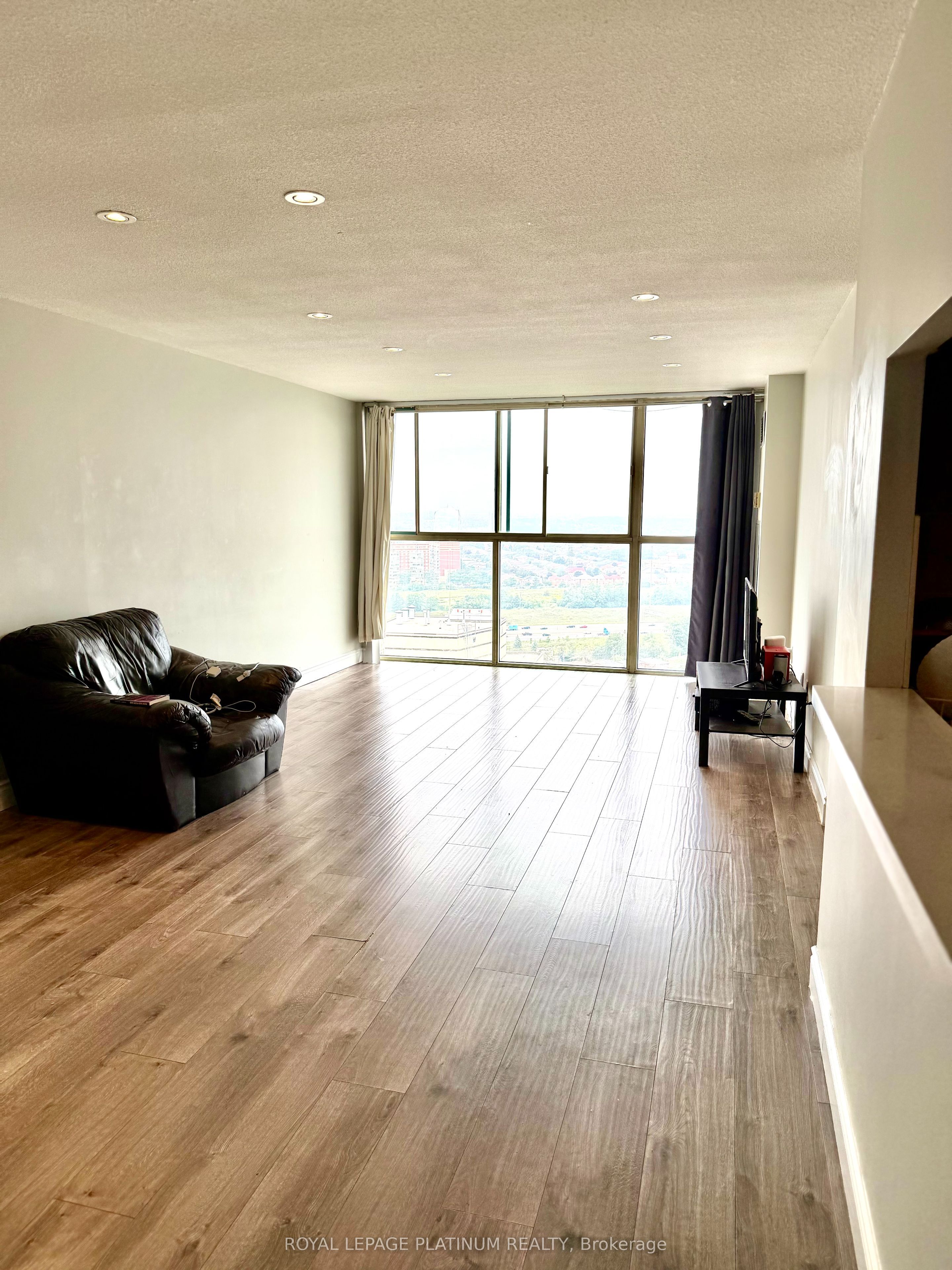 4205 Shipp Drive Ph#5 Property Photo 7
