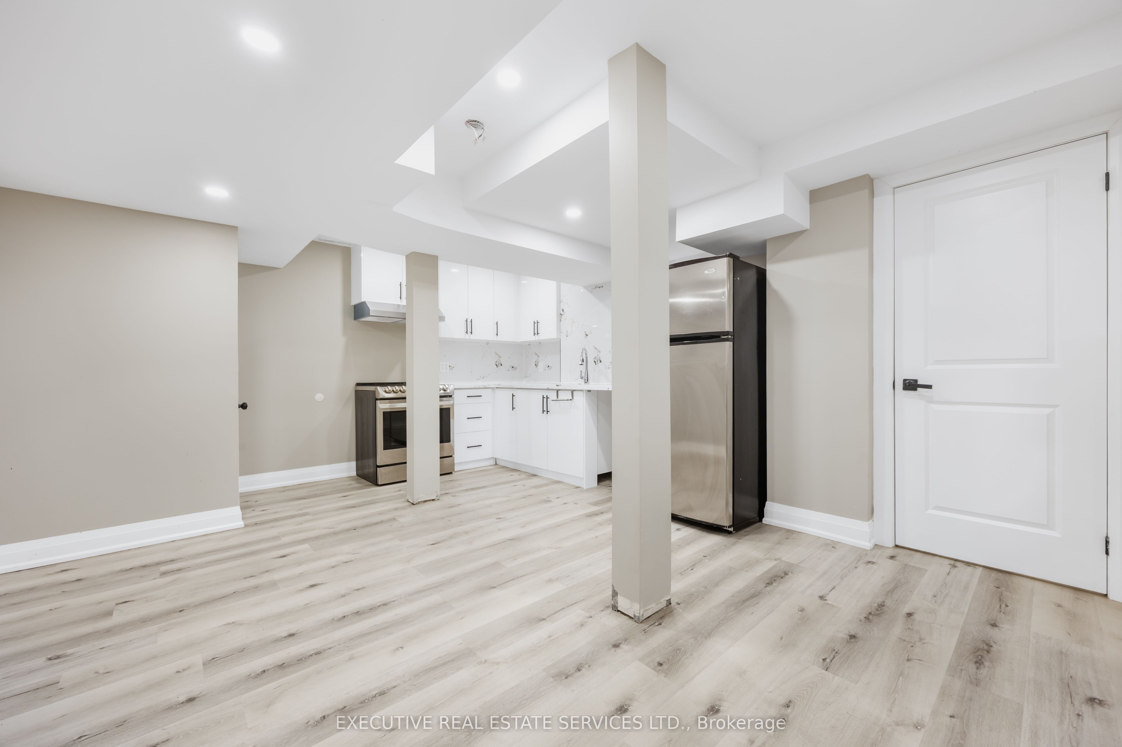 61 Truro (basement) Circle N Property Photo 13