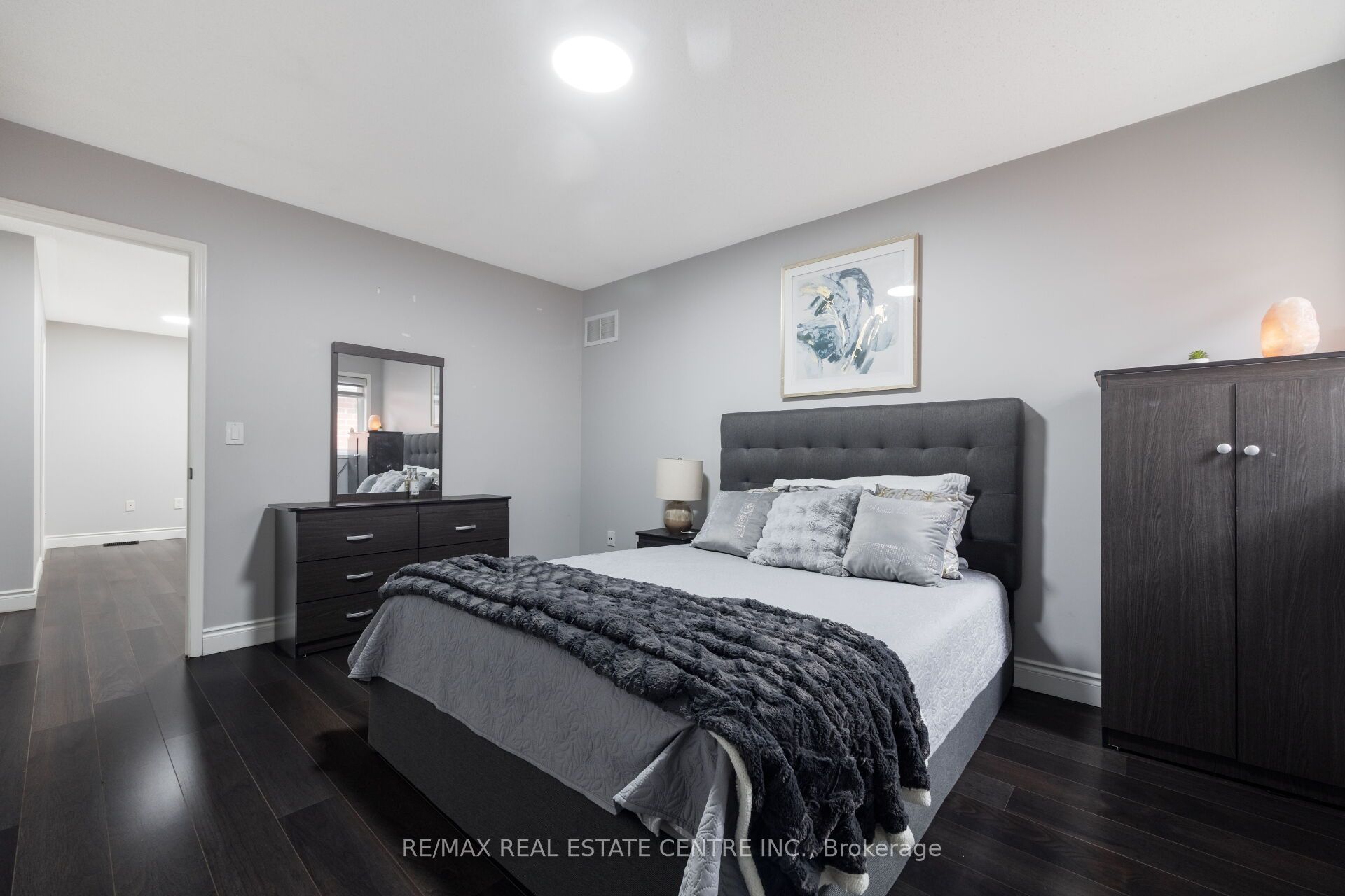 54 Lockburn Crescent Property Photo 31