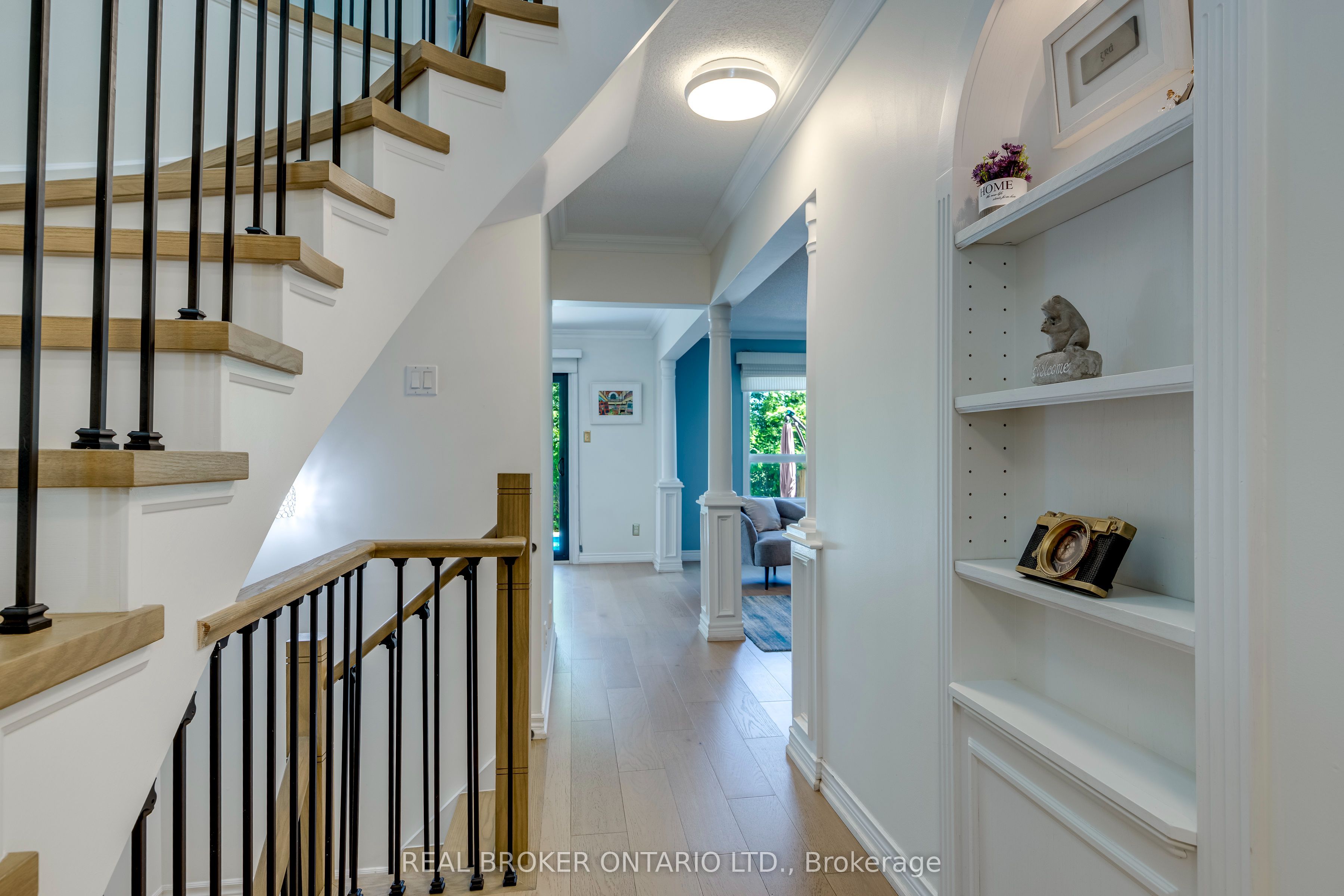 6781 Gracefield Drive Property Photo 8
