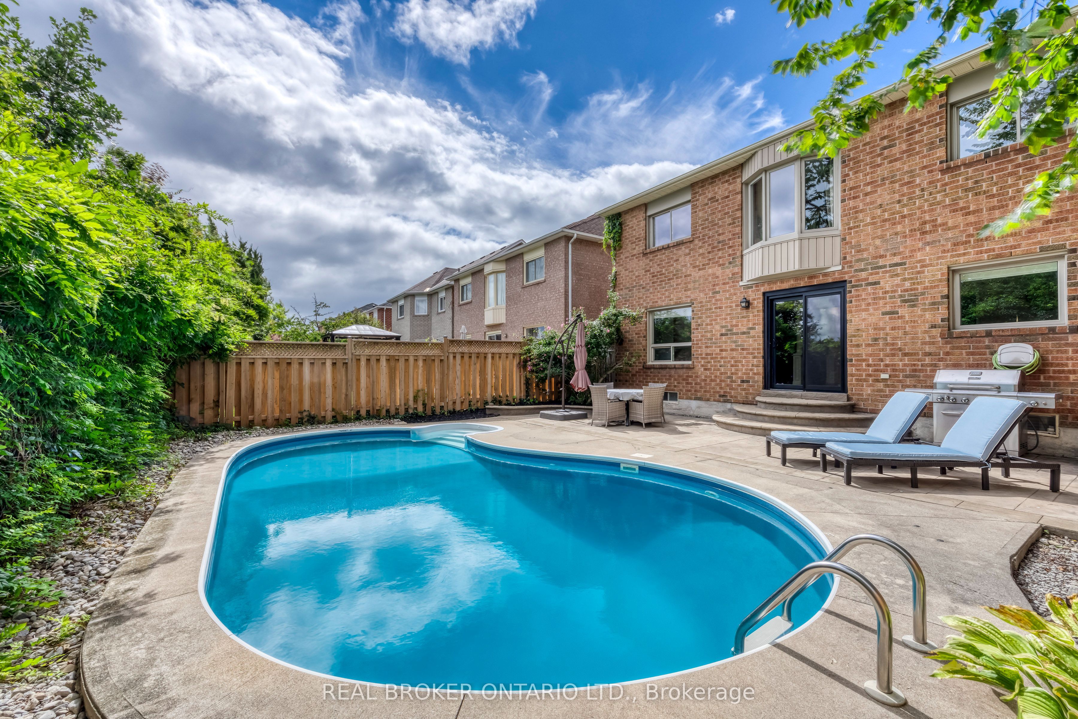 6781 Gracefield Drive Property Photo 43