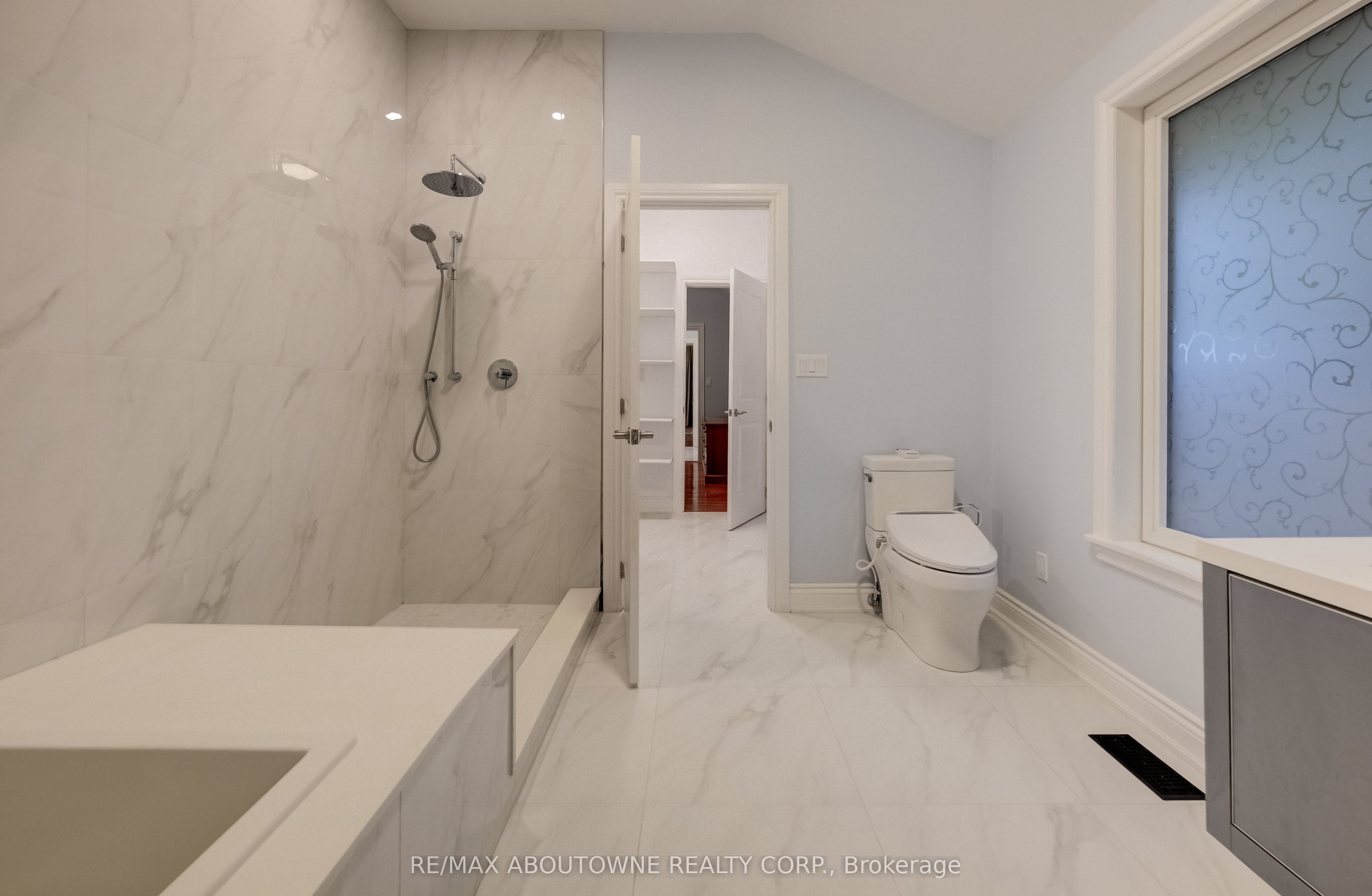 3091 Parkerhill Road Property Photo 25