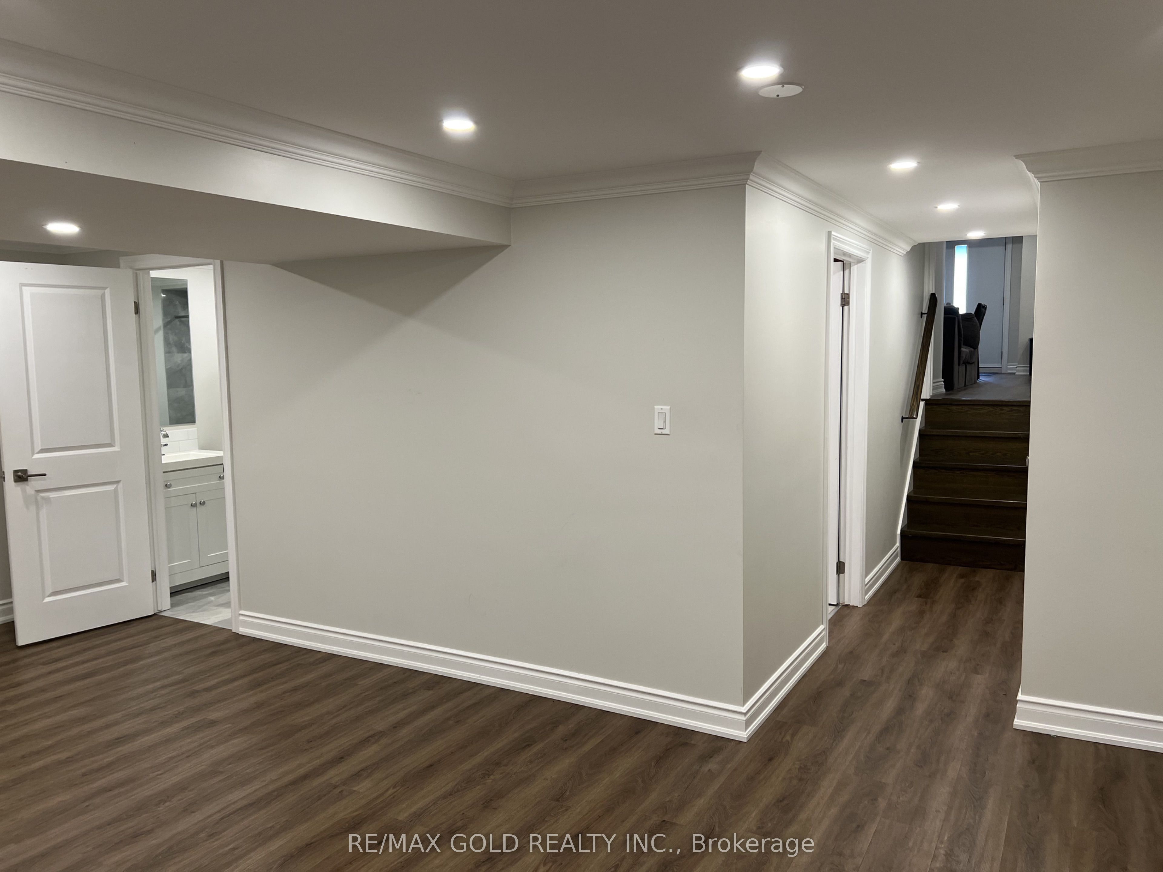 3125 Lednier Terrace Lower Property Photo 11