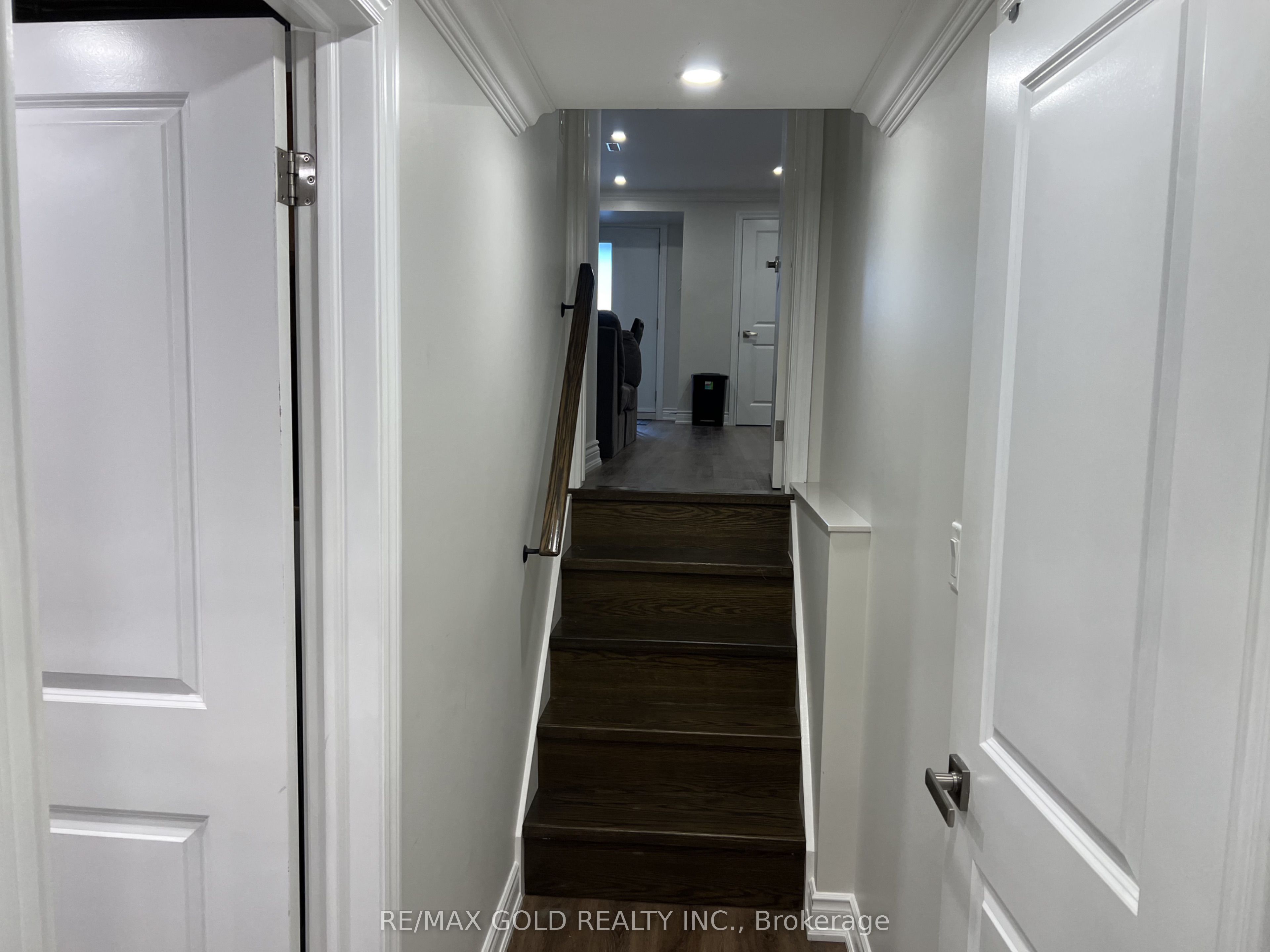 3125 Lednier Terrace Lower Property Photo 13