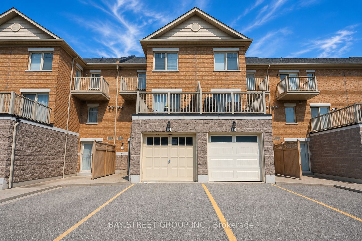 3975 Eglinton Avenue W 13