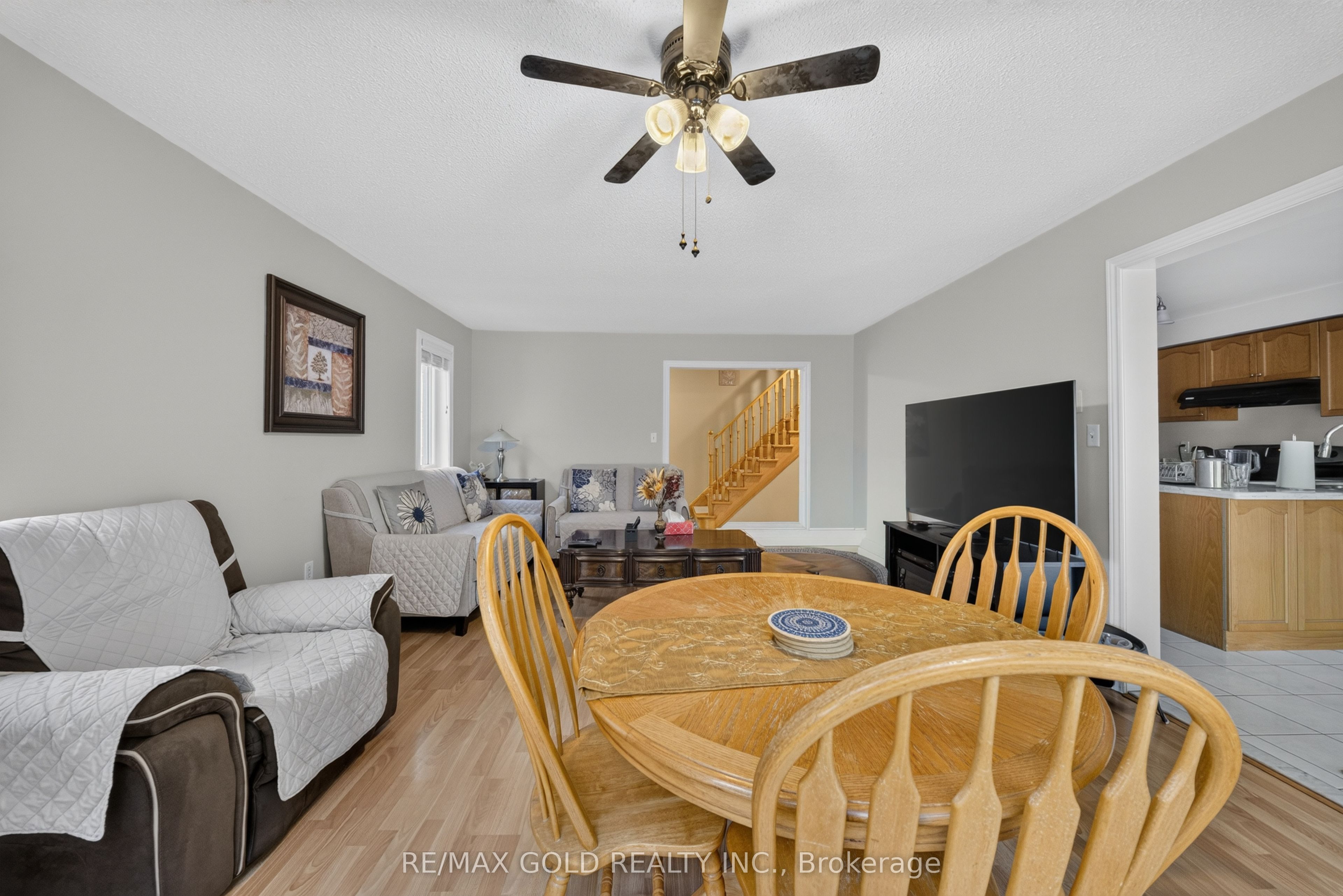 142 Pressed Brick Drive Property Photo 7