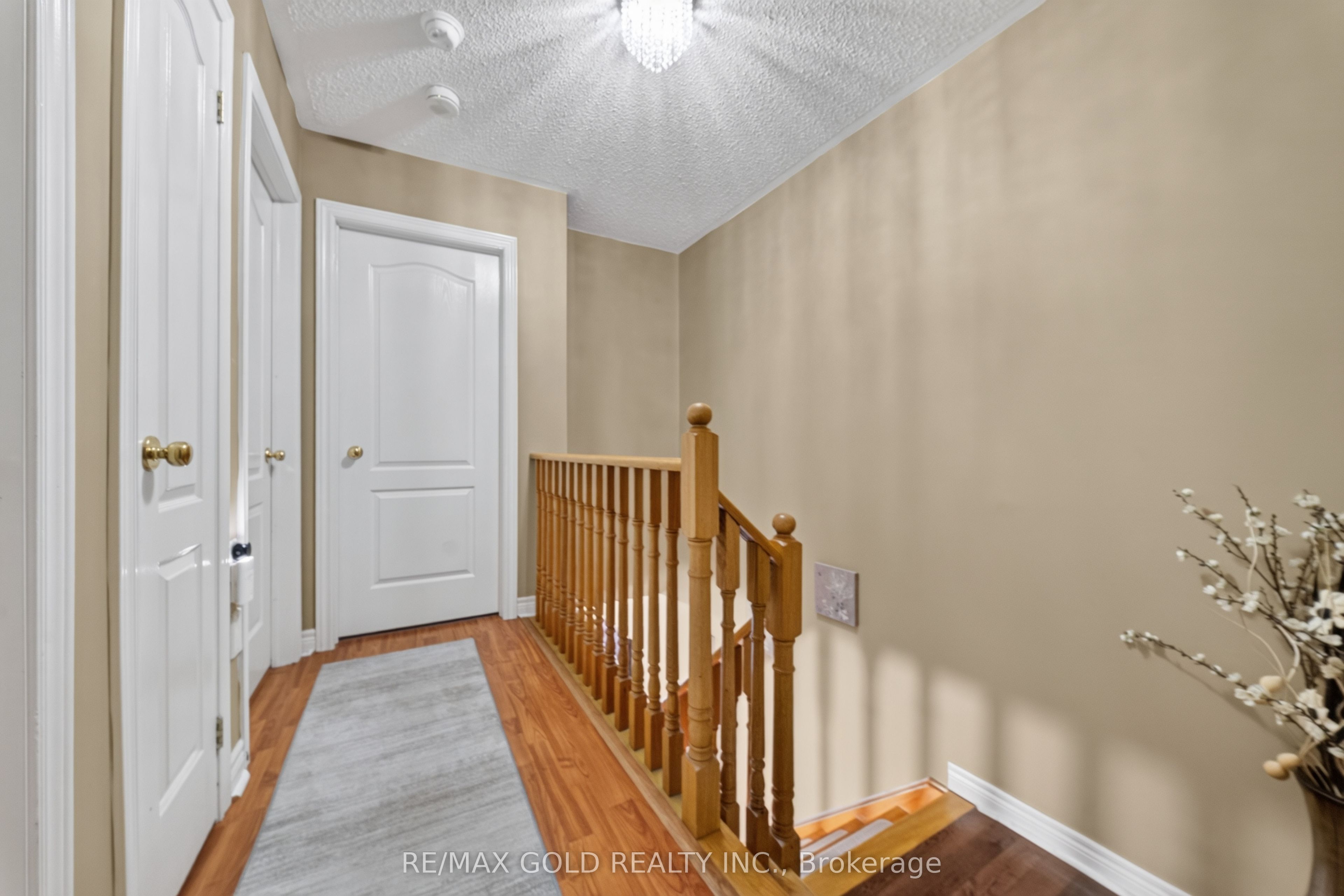 142 Pressed Brick Drive Property Photo 16