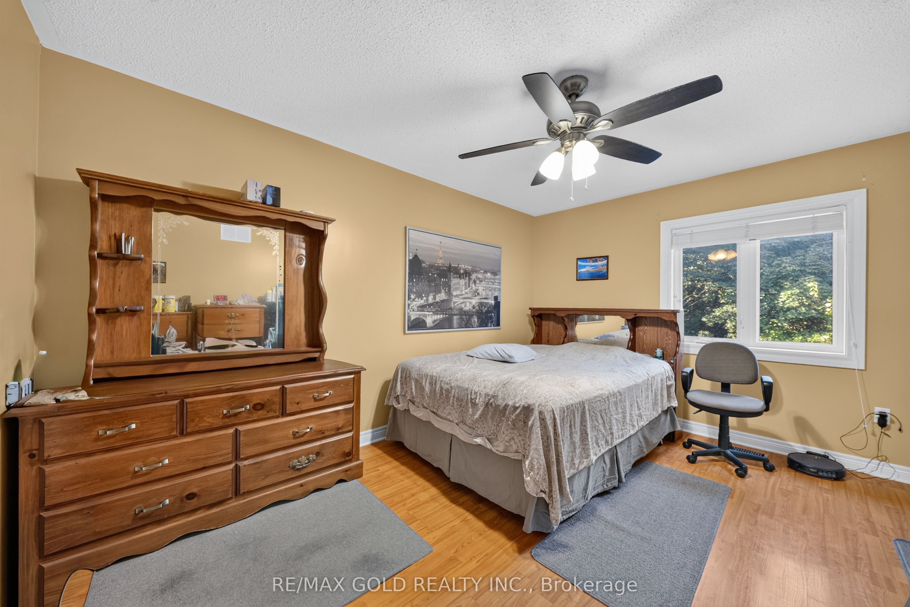 142 Pressed Brick Drive Property Photo 22