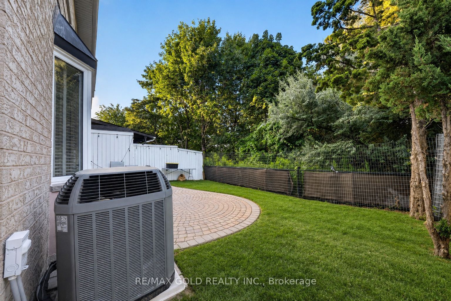 142 Pressed Brick Drive Property Photo 29