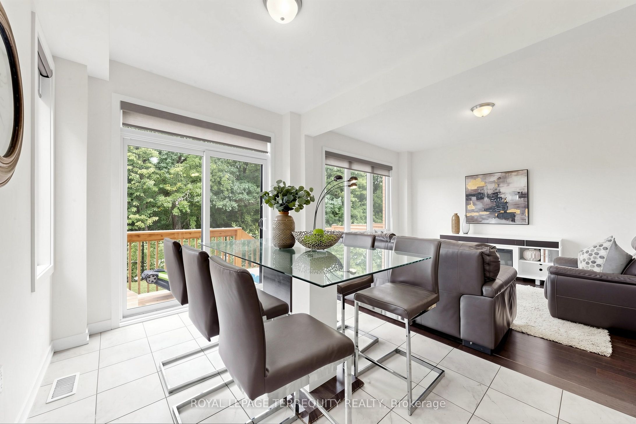 1456 Rose Way Property Photo 12