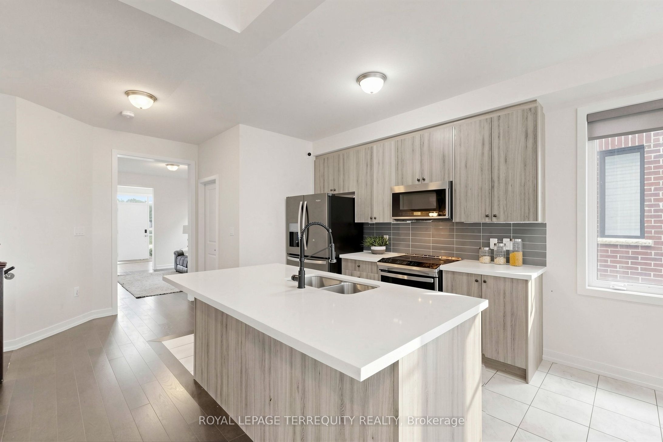 1456 Rose Way Property Photo 15