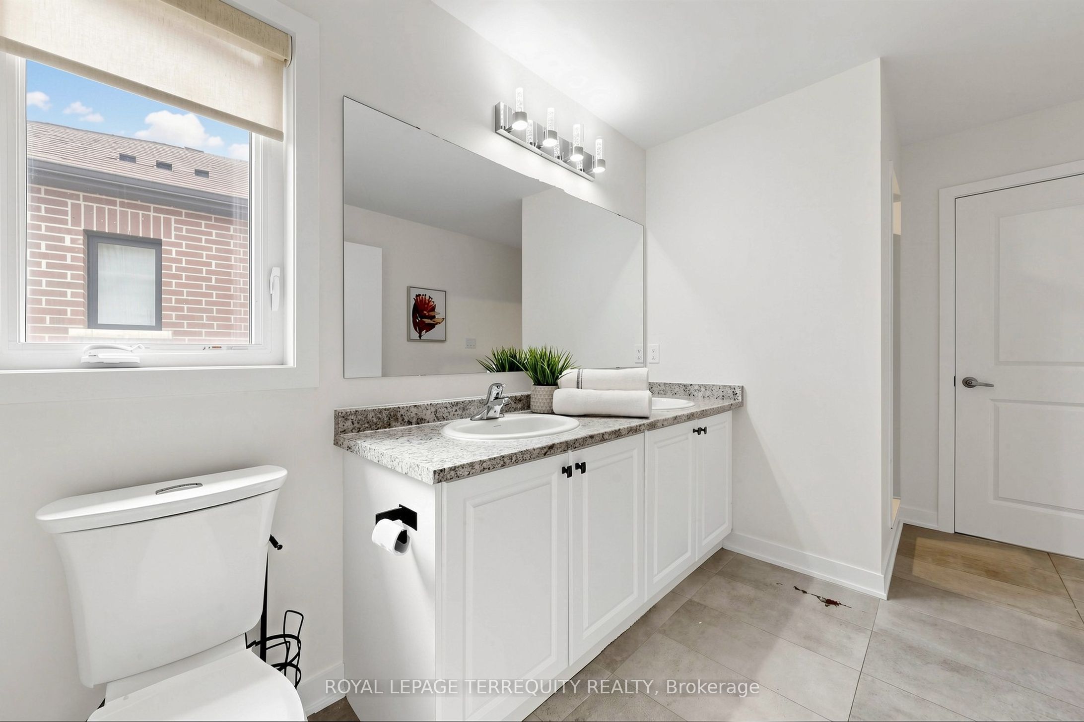 1456 Rose Way Property Photo 25