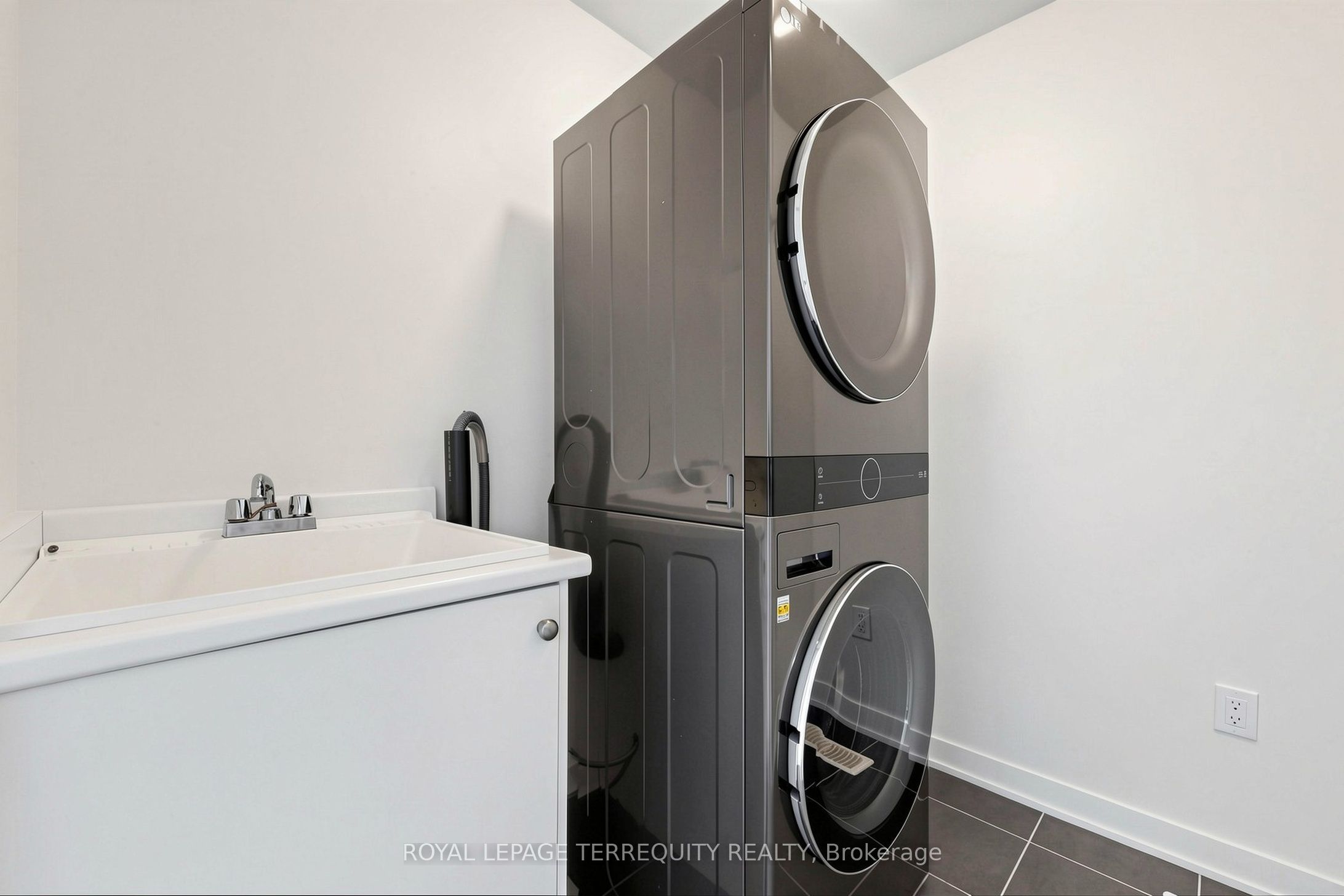 1456 Rose Way Property Photo 38
