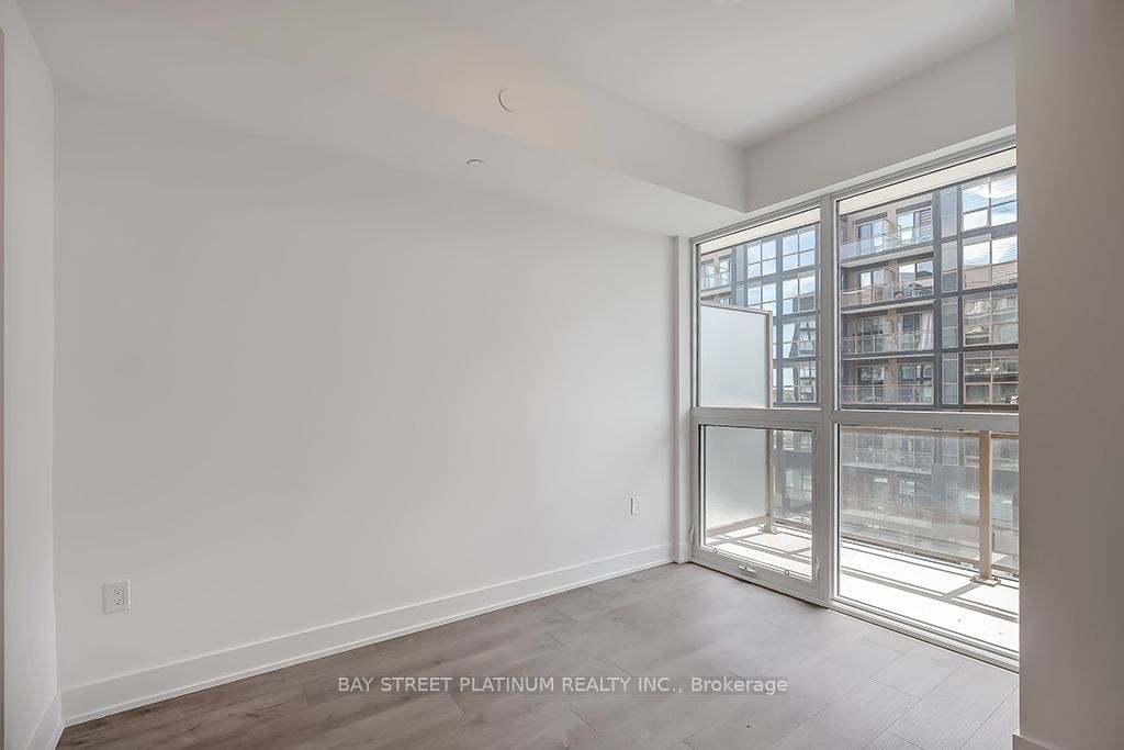 2343 Khalsa Gate W 537 Property Photo 15