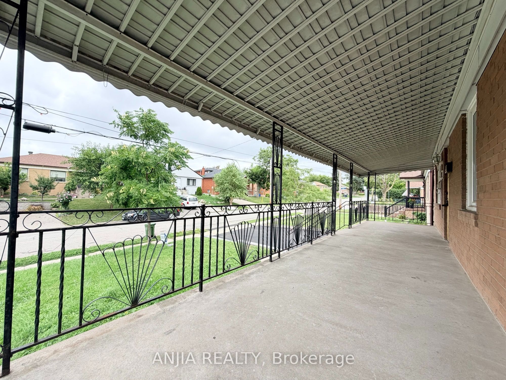 77 Nash Drive Property Photo 2
