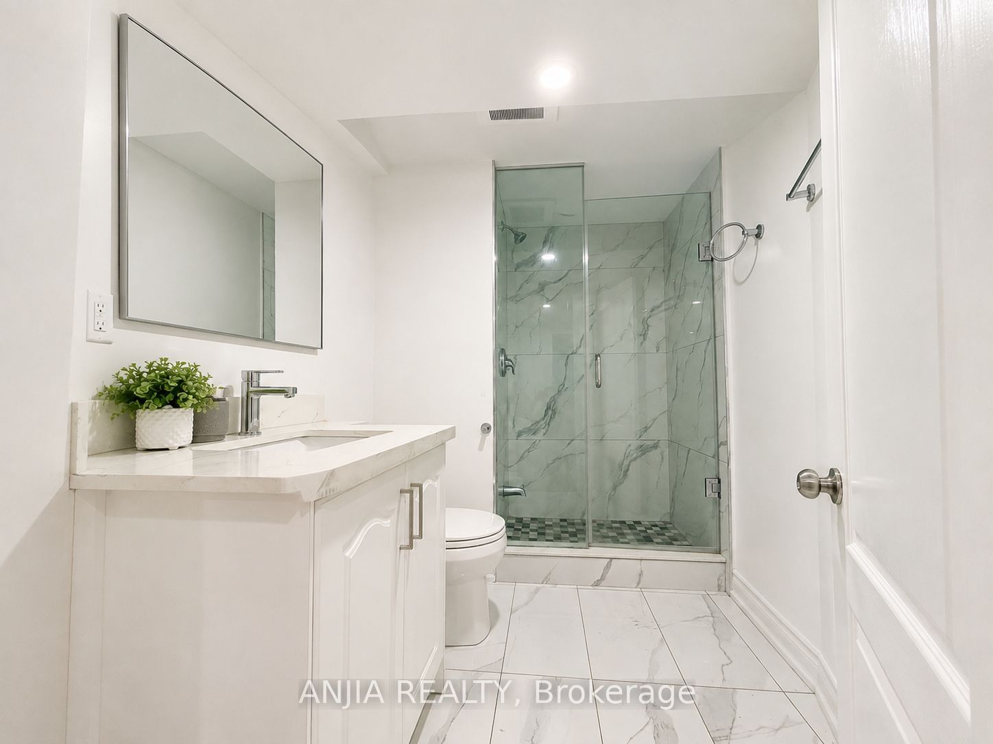 77 Nash Drive Property Photo 15