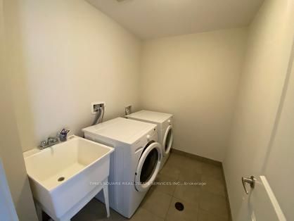 3060 Ernest Appelbe Boulevard Property Photo 11