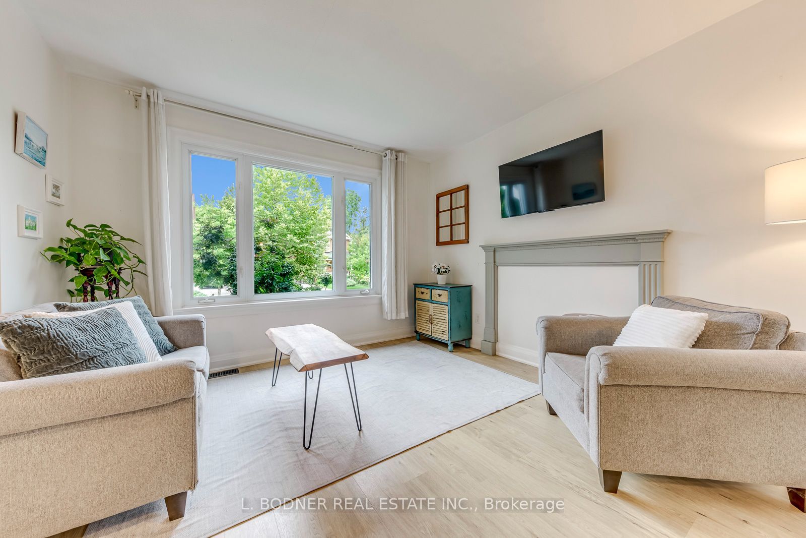59 Queens Drive Property Photo 4