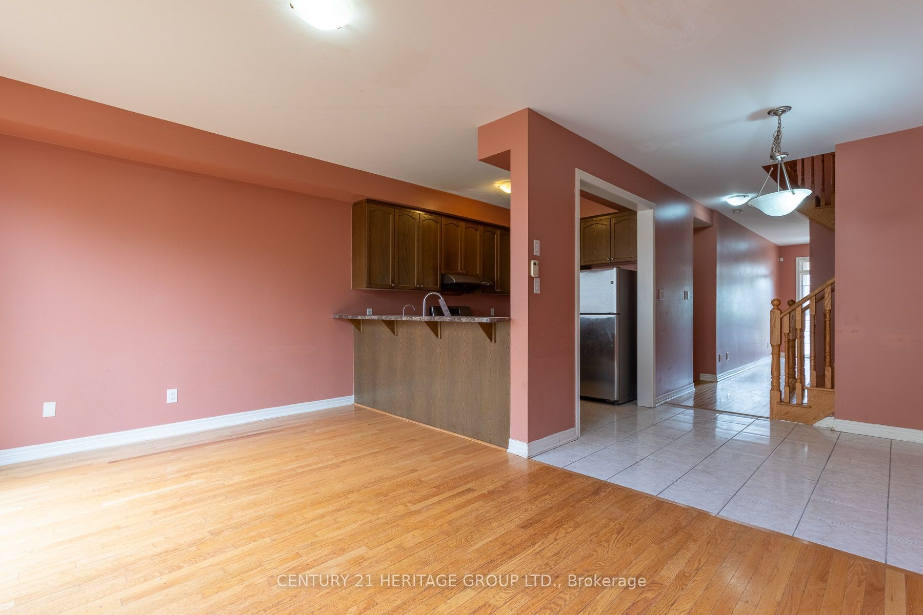 11 Pendulum Circle Property Photo 7