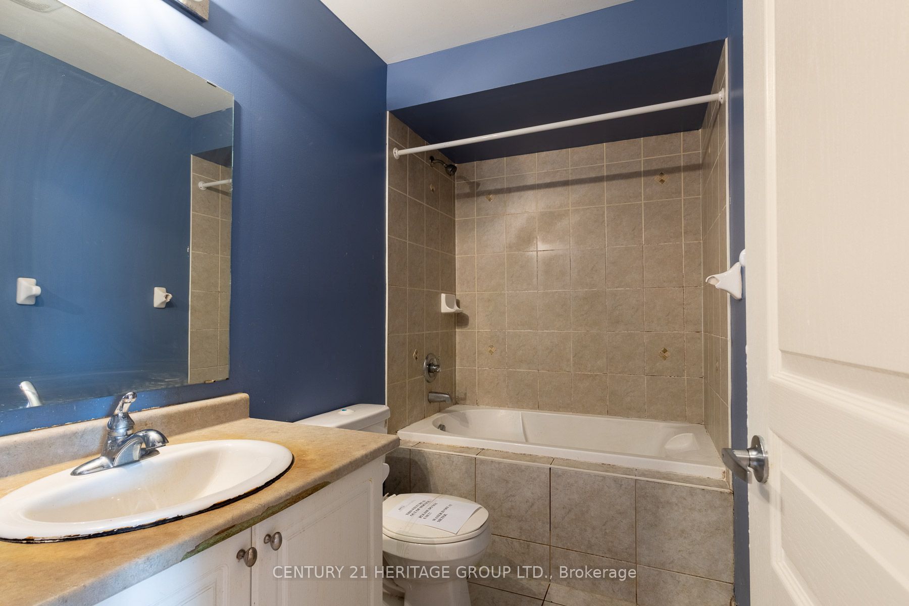 11 Pendulum Circle Property Photo 18