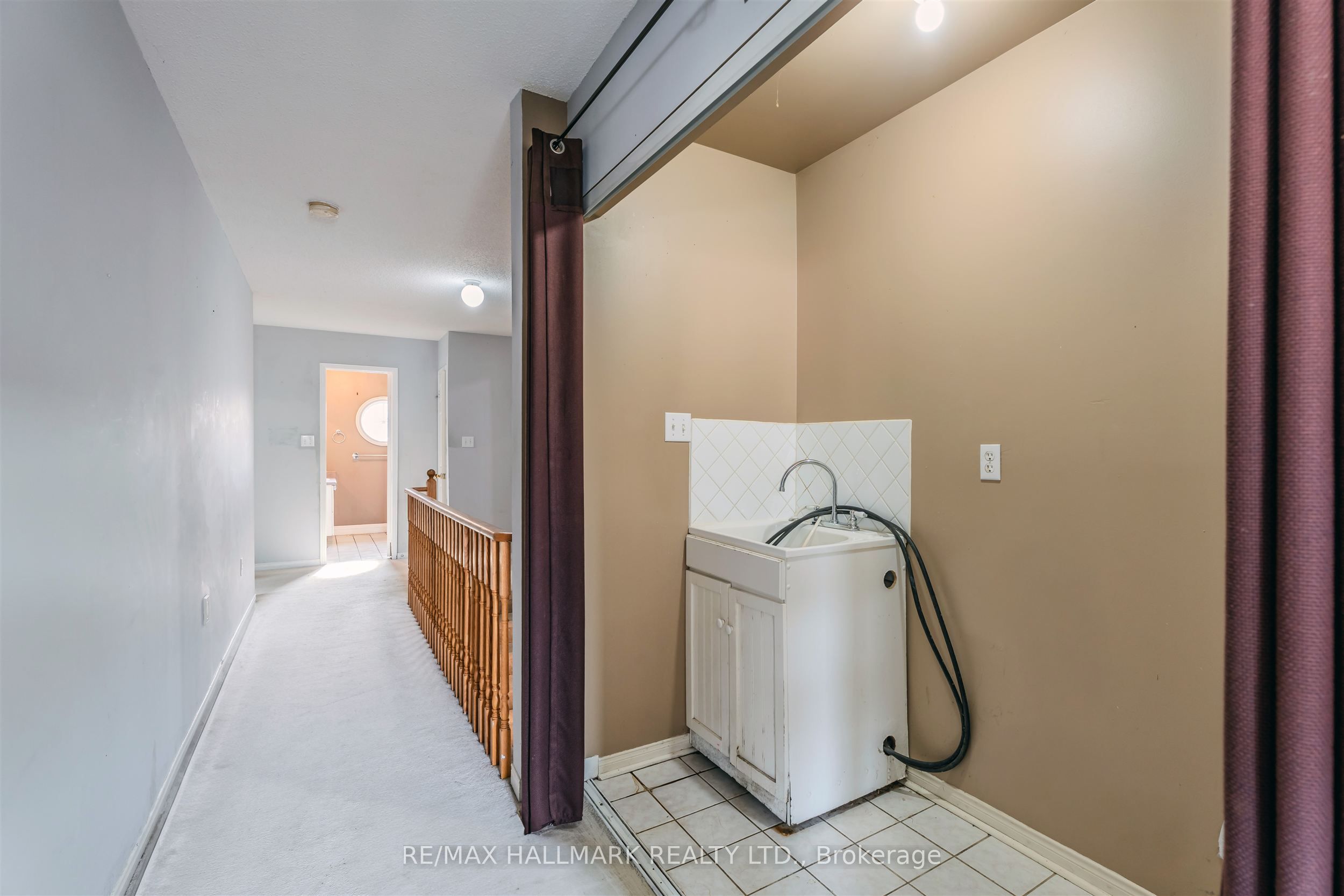 241 Featherstone Road Property Photo 12