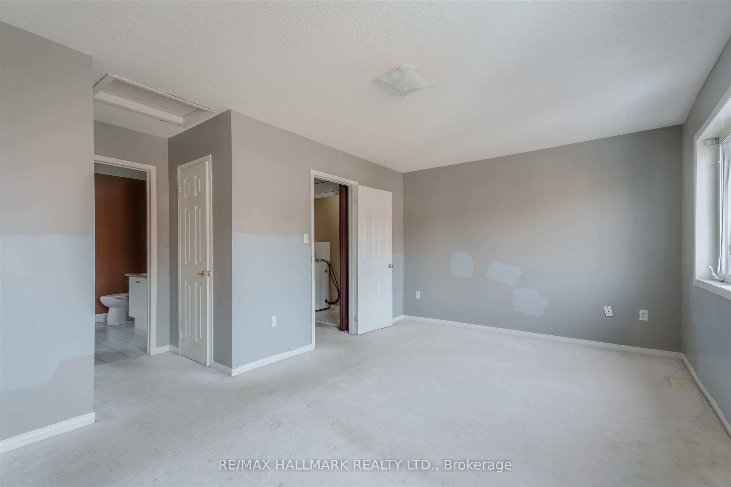 241 Featherstone Road Property Photo 15
