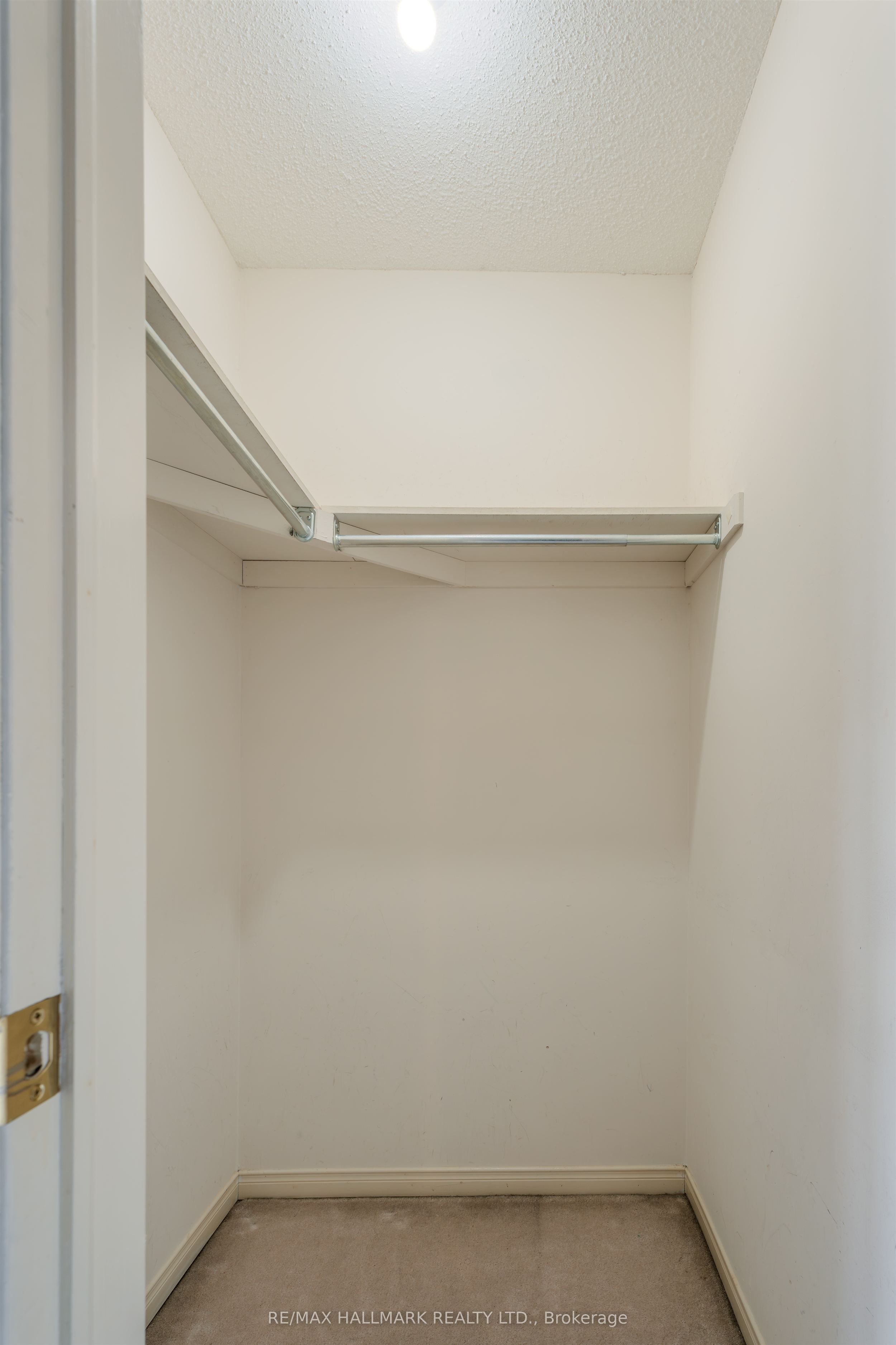241 Featherstone Road Property Photo 18