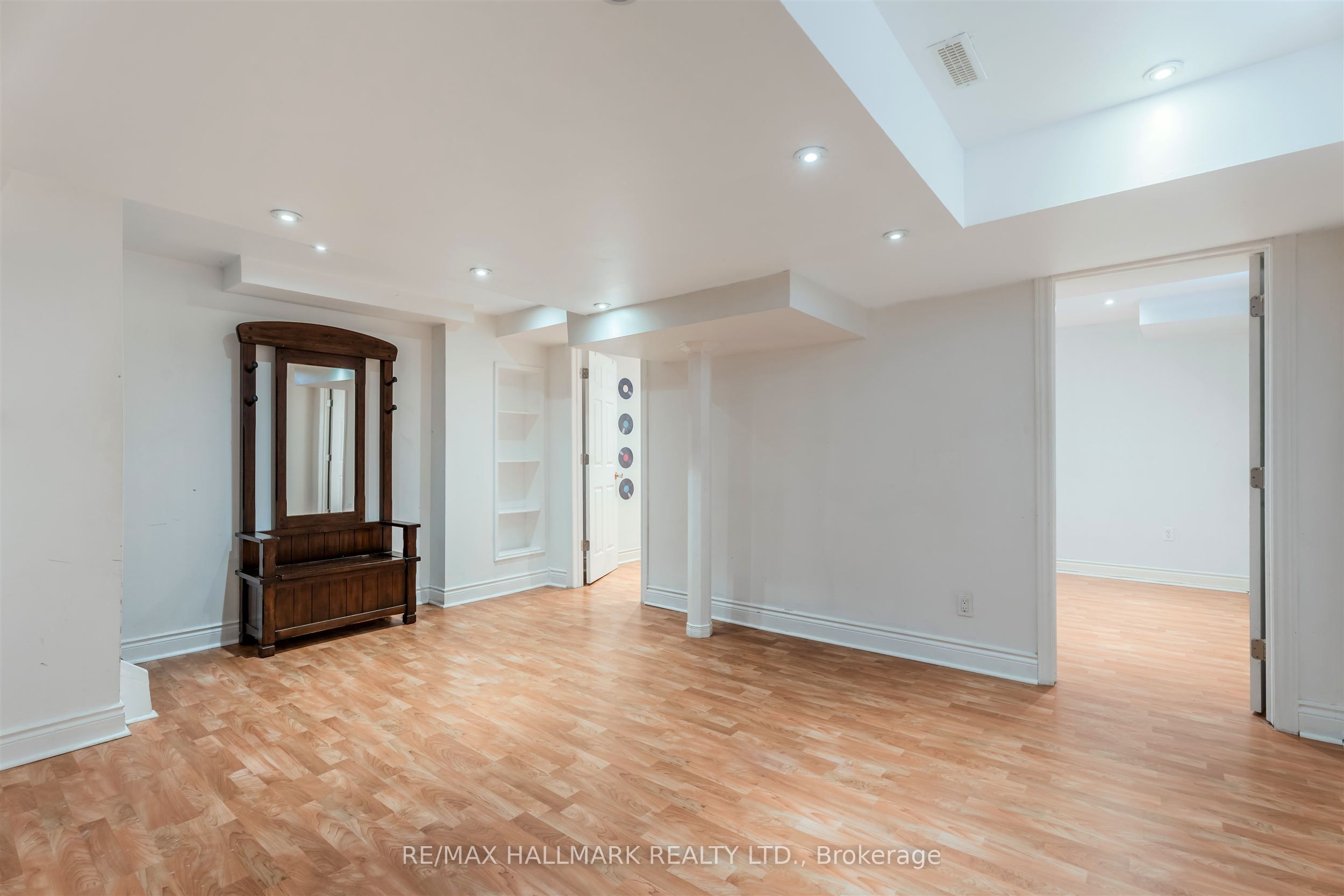 241 Featherstone Road Property Photo 25