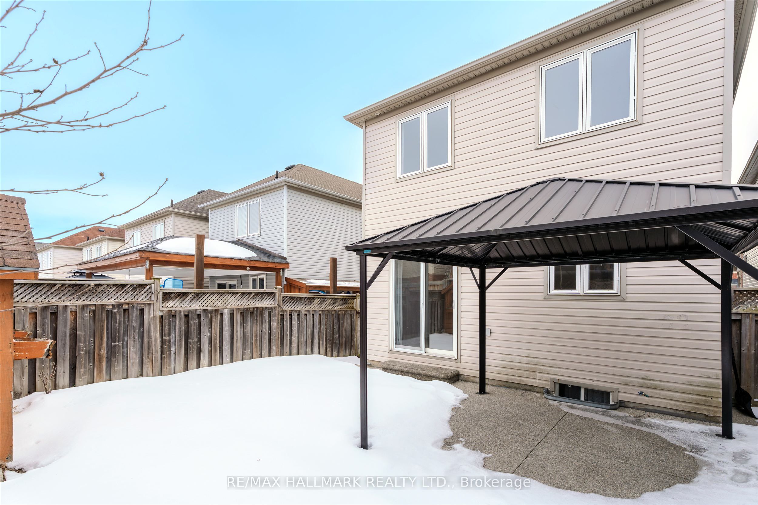 241 Featherstone Road Property Photo 28