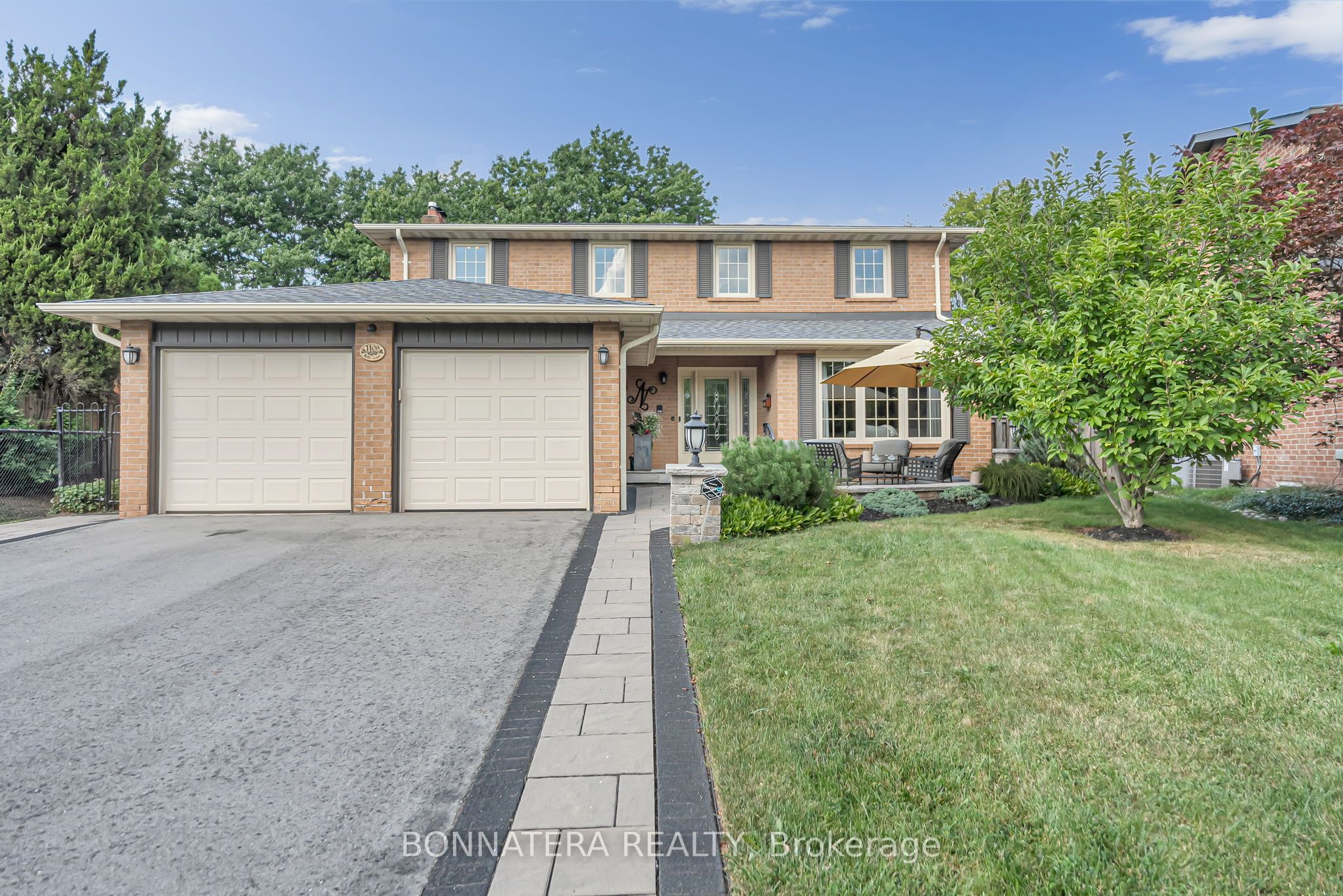 1409 Holly Court Property Photo 1