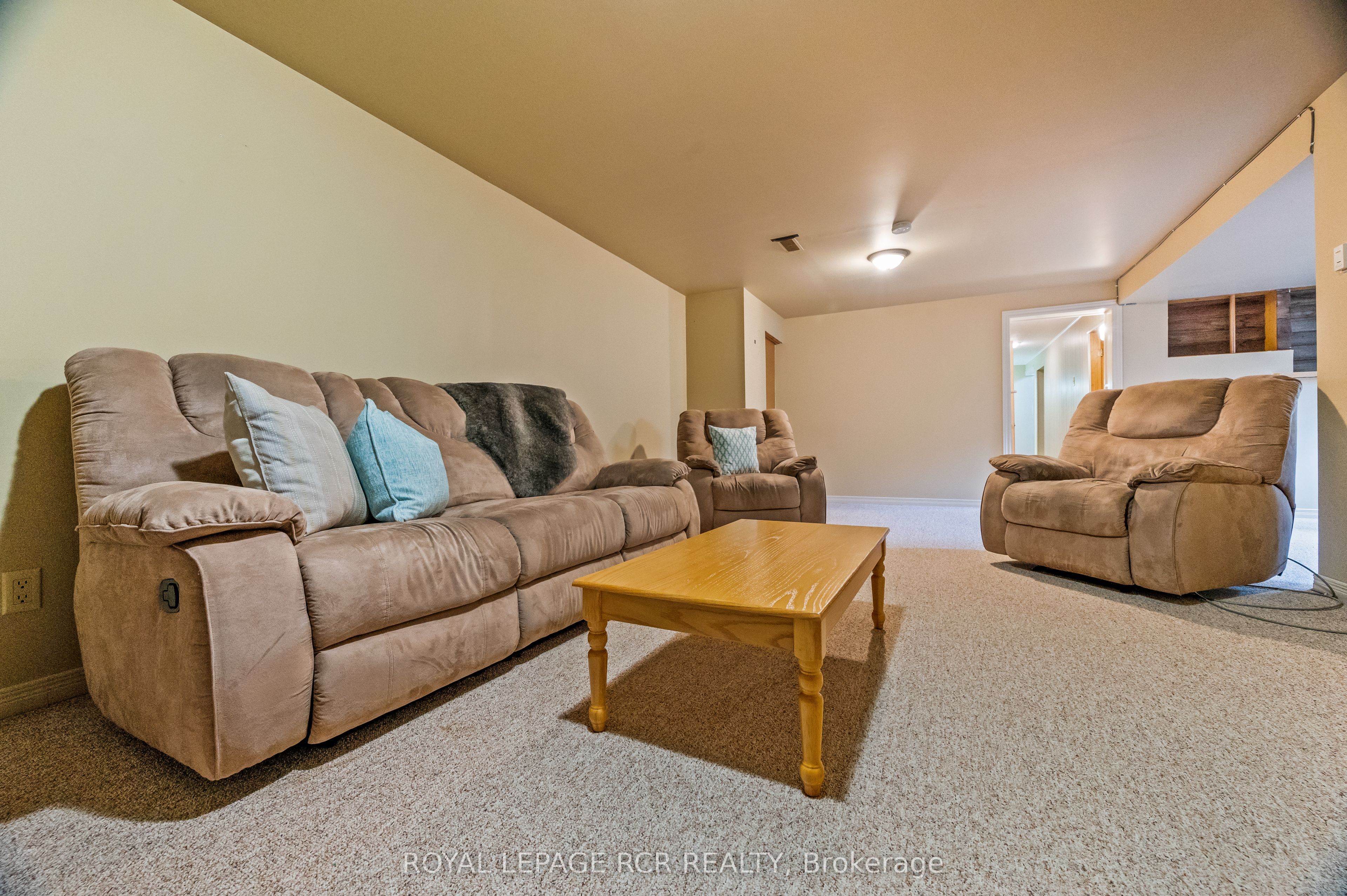 89 Town Line Property Photo 31