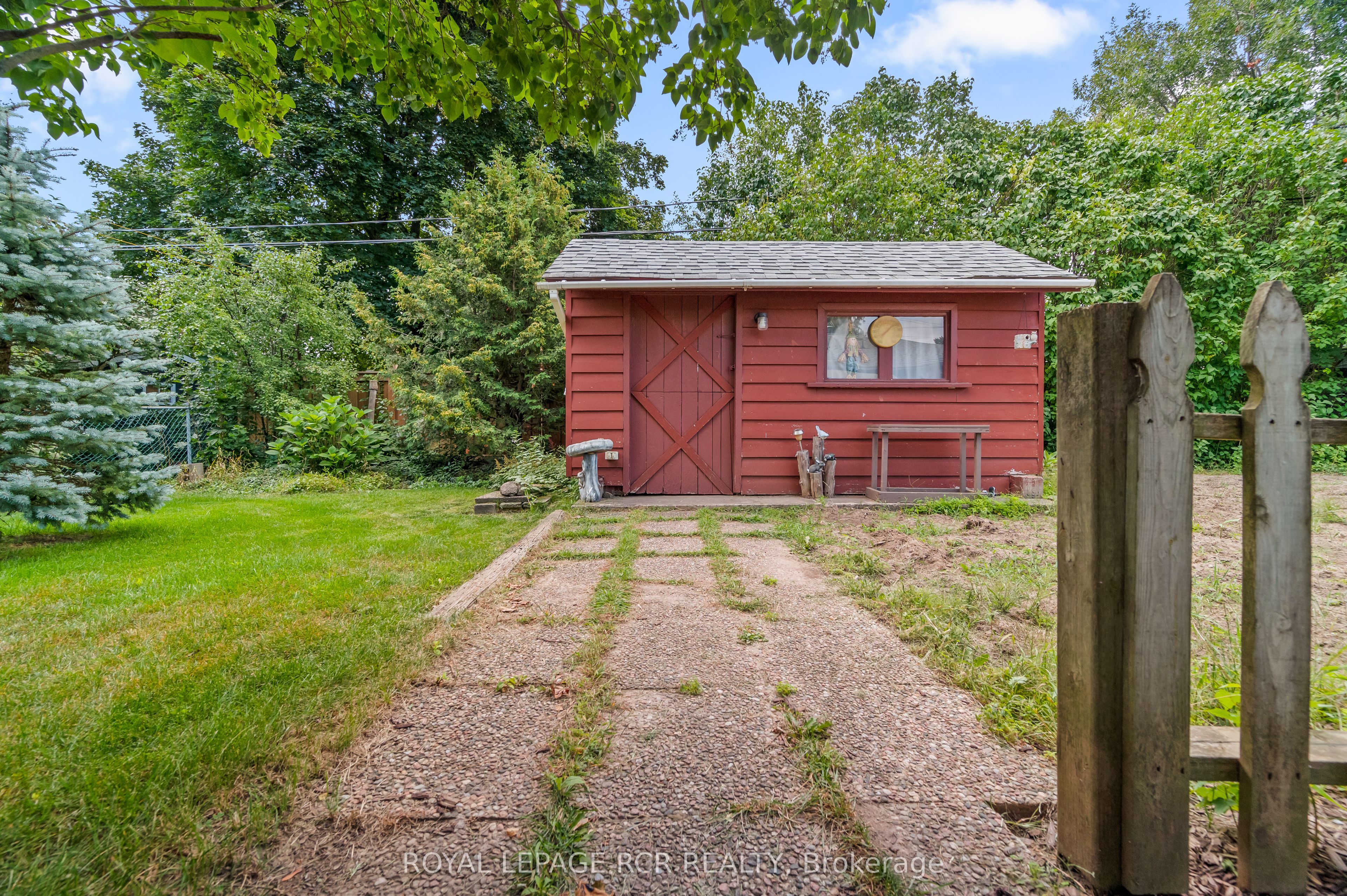 89 Town Line Property Photo 39