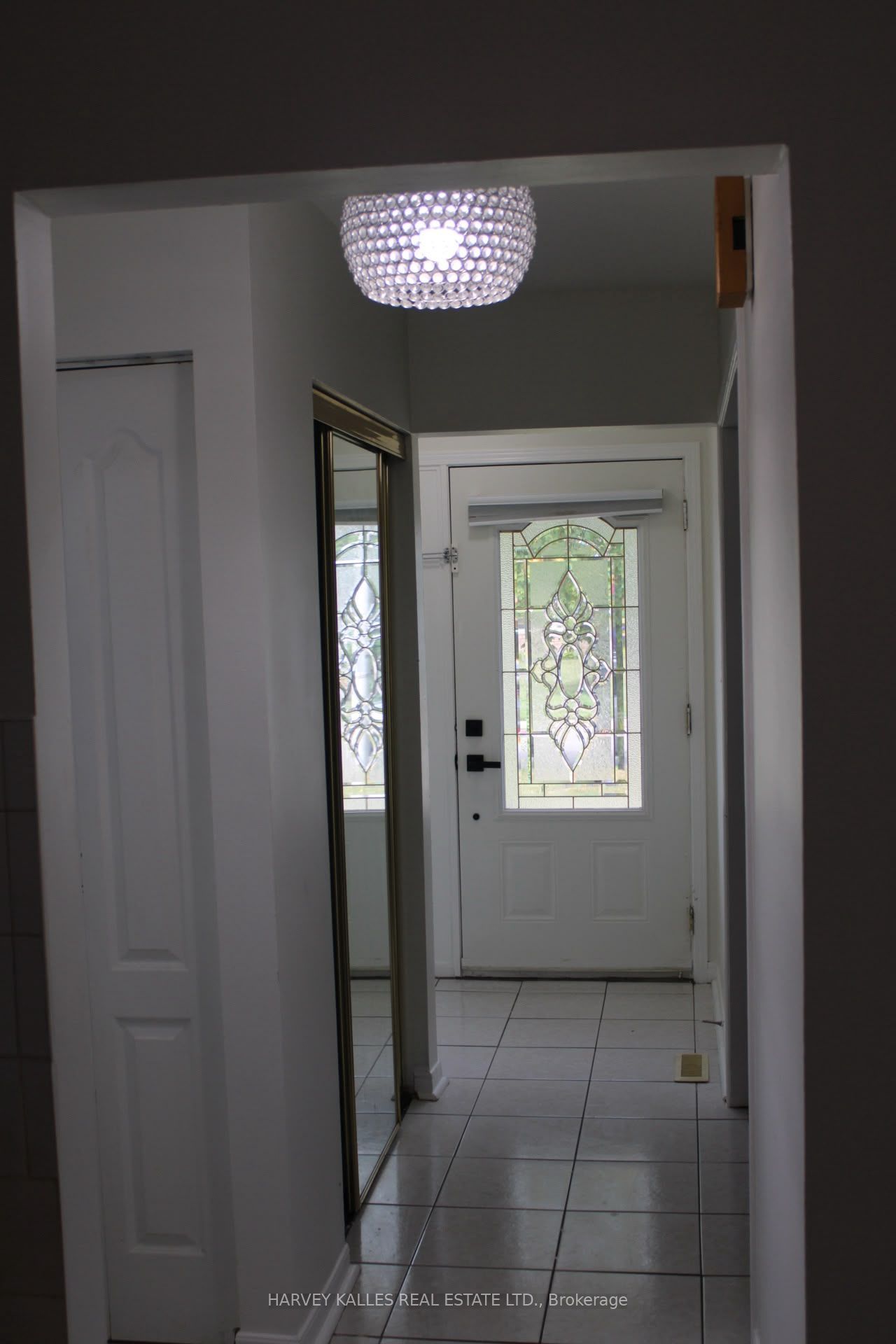 102 Goldcrest Road Property Photo 2