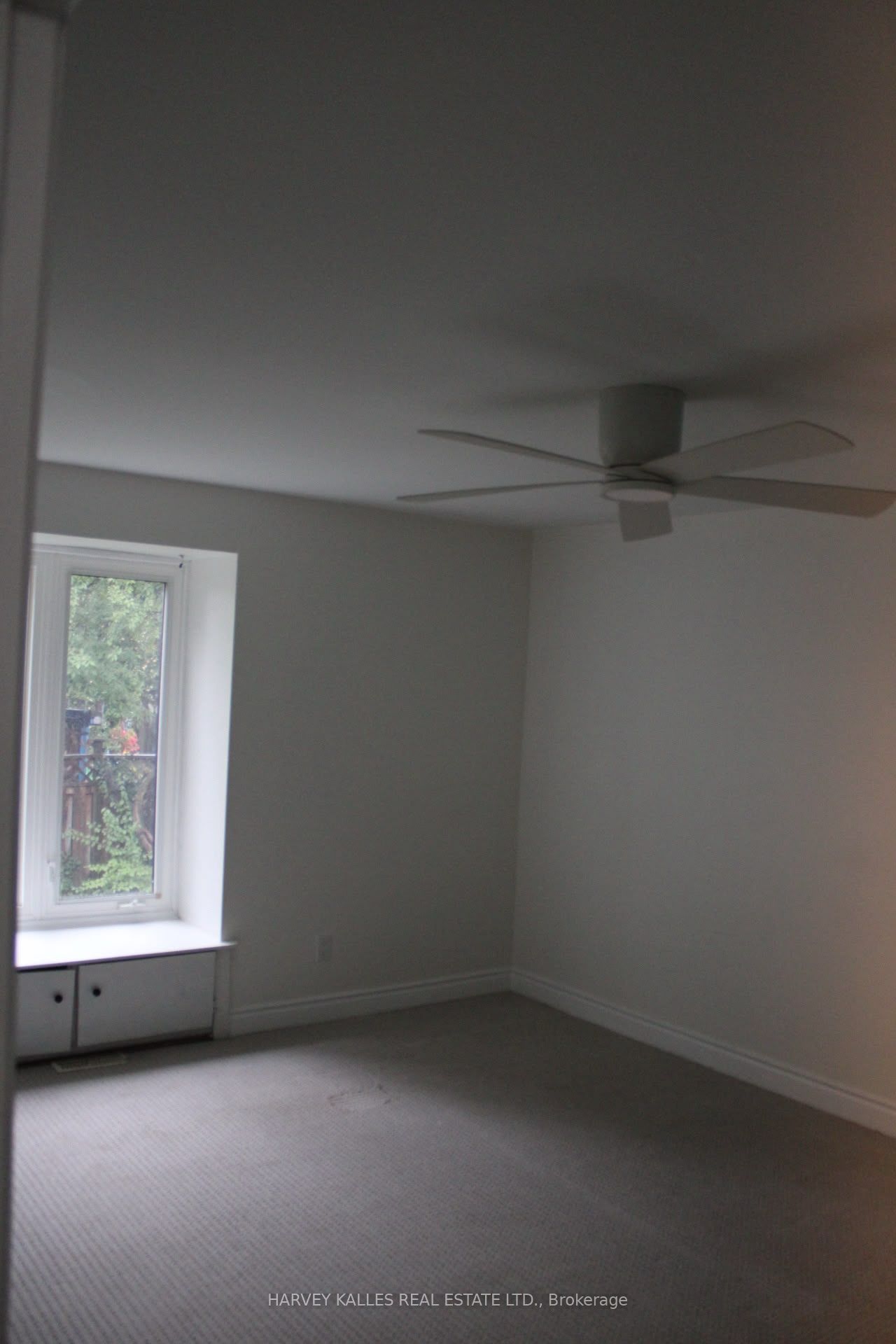 102 Goldcrest Road Property Photo 6