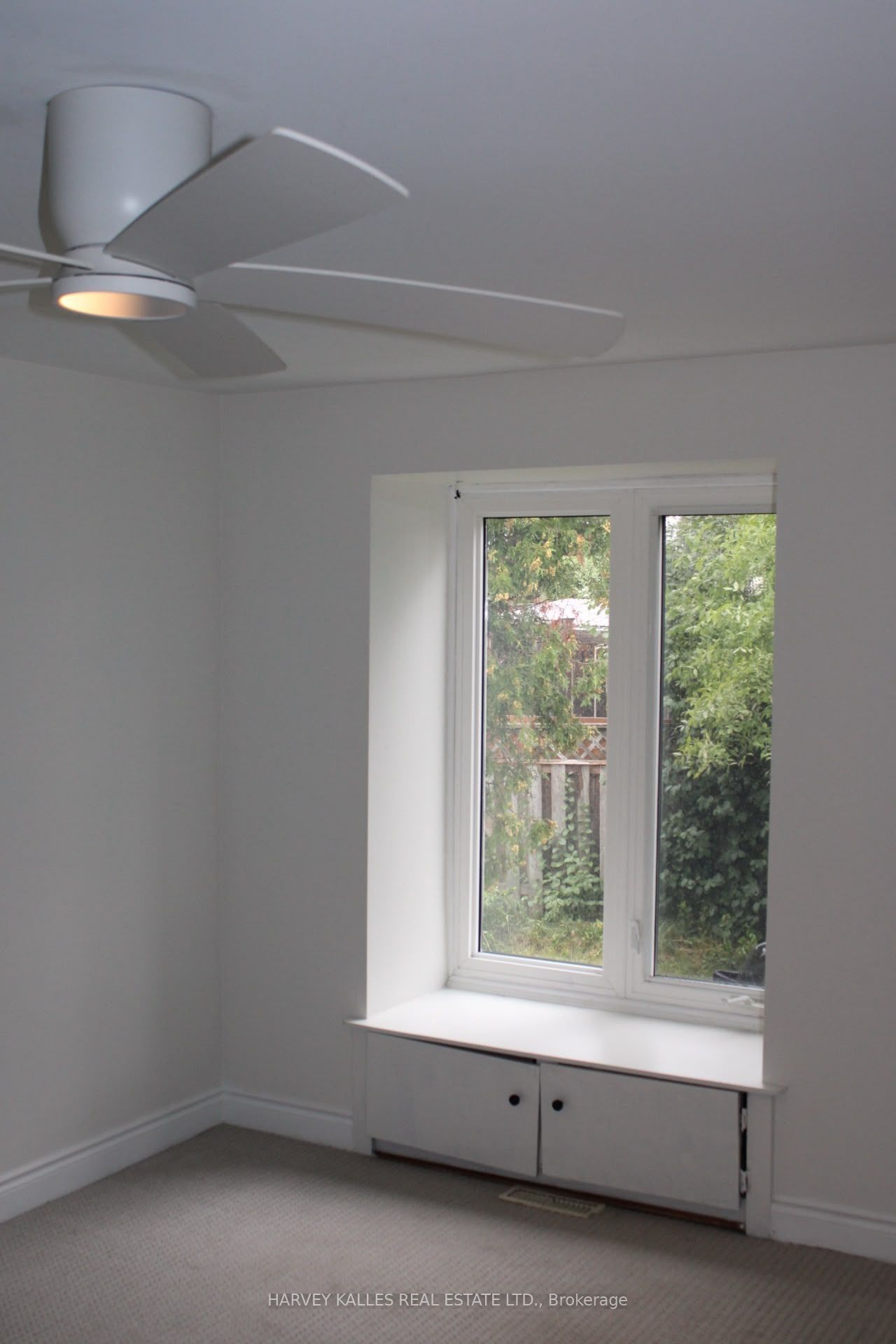 102 Goldcrest Road Property Photo 9